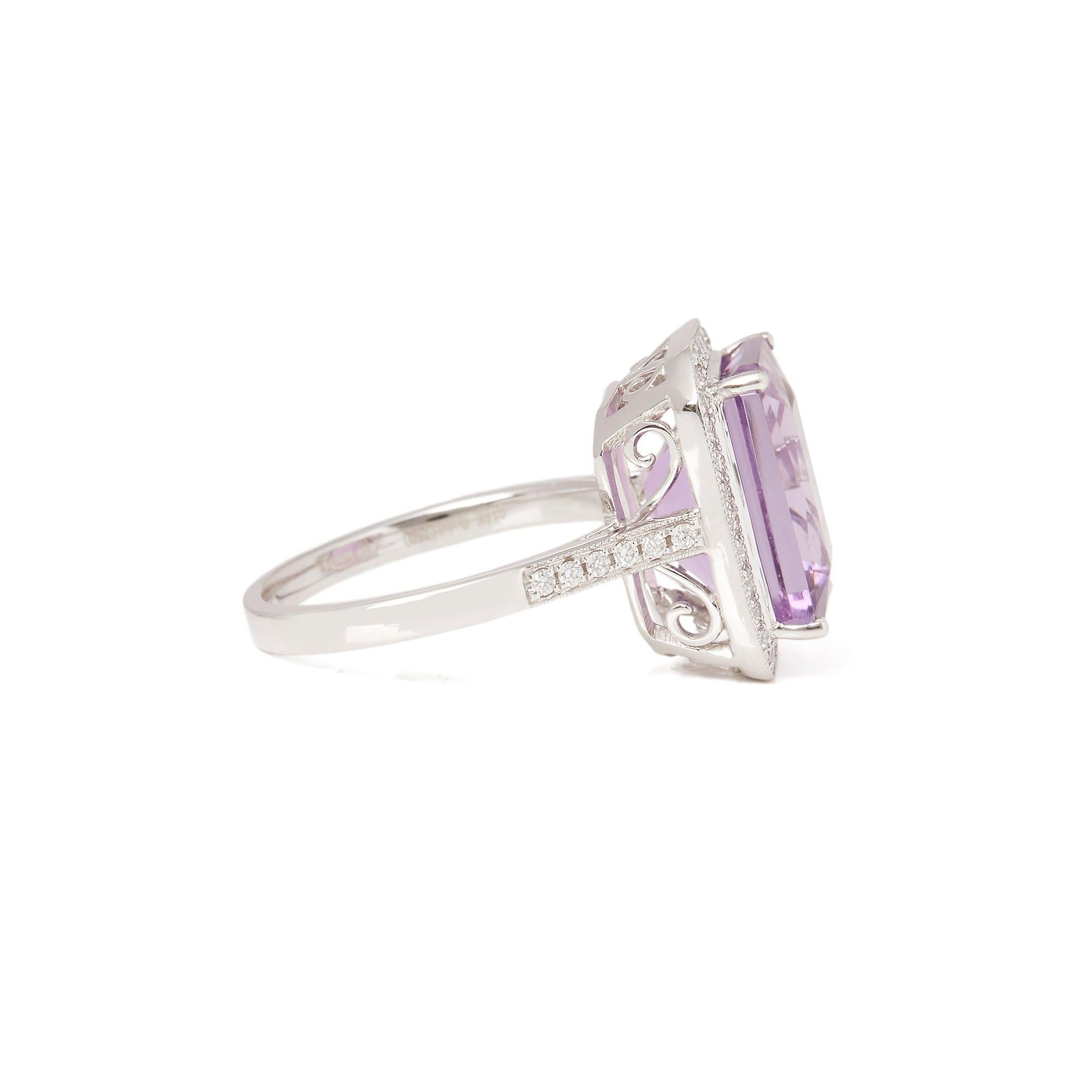 Emerald Cut Certified 6.32ct Amethyst and Diamond 18ct Gold Ring For Sale