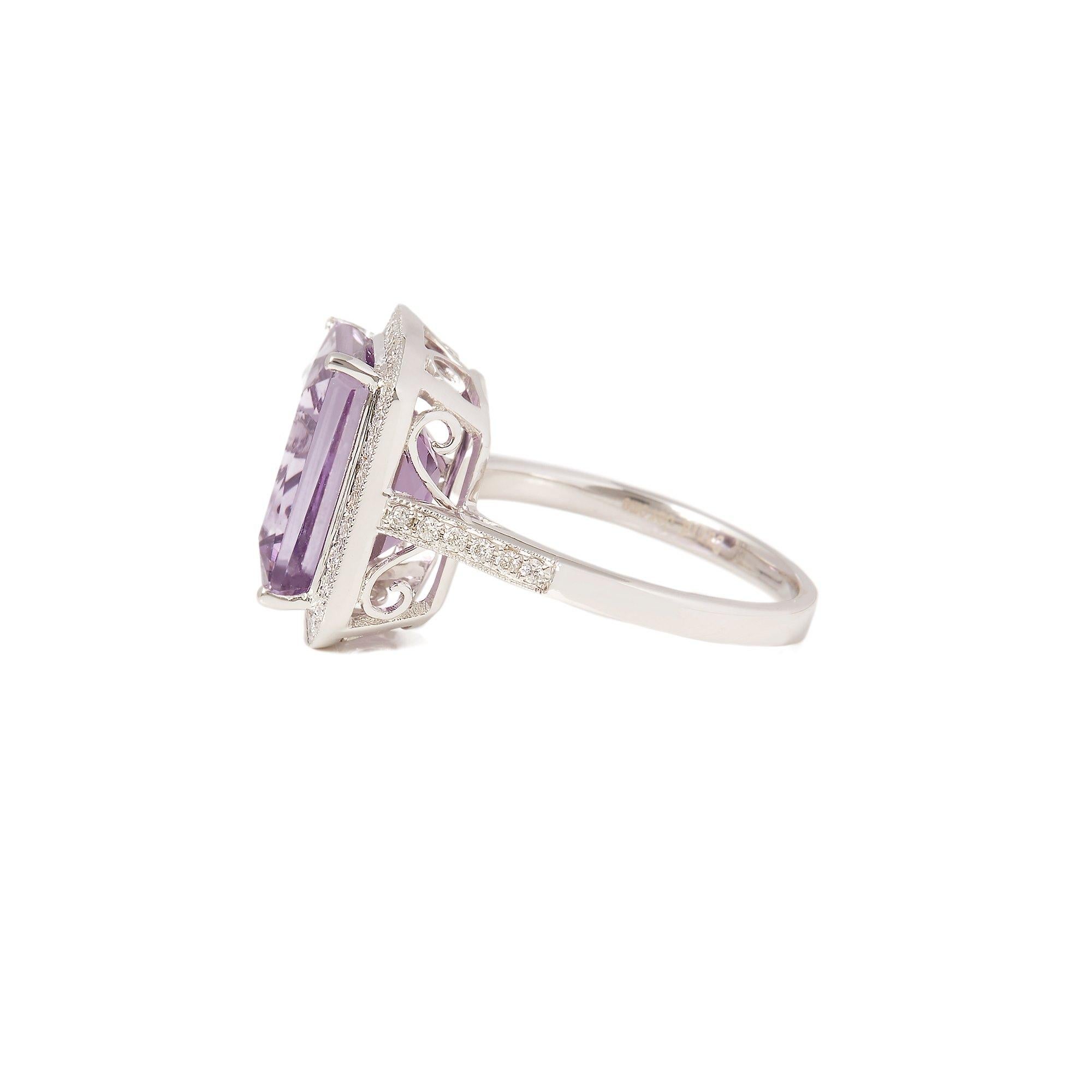 Certified 6.32ct Amethyst and Diamond 18ct Gold Ring In New Condition For Sale In Bishop's Stortford, Hertfordshire