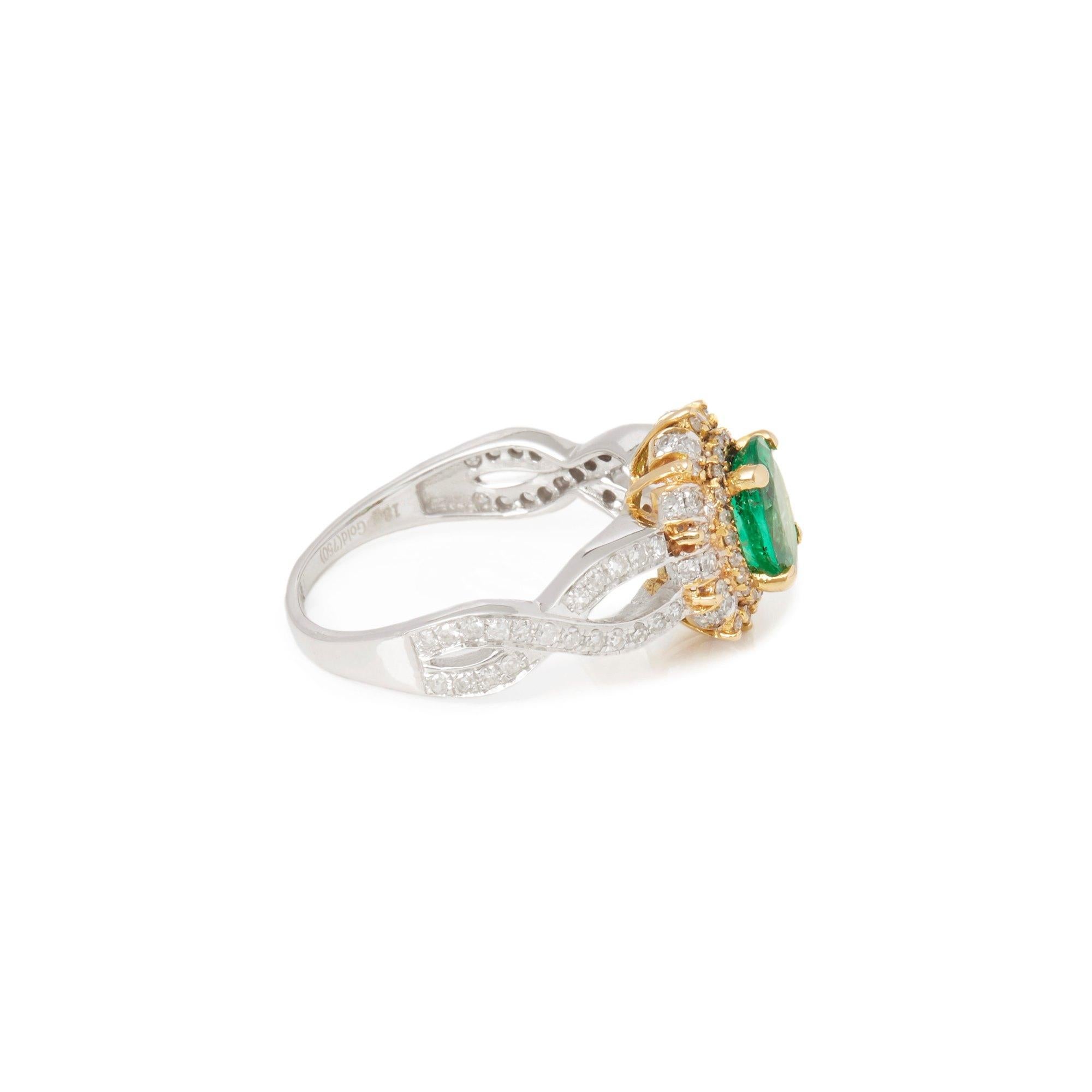 Contemporary Certified 1.03ct Untreated Zambian Oval Cut Emerald and Diamond 18ct gold Ring For Sale