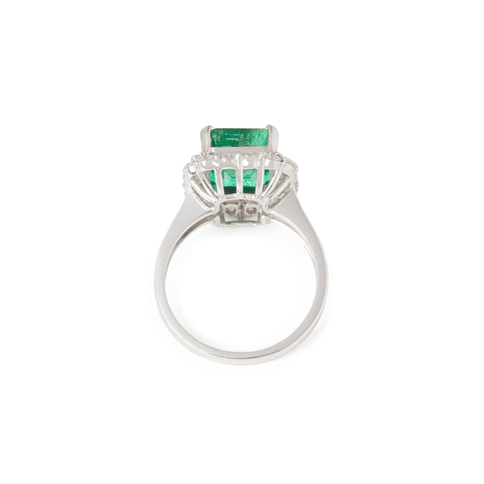 Women's Certified 4.58ct Emerald Cut Emerald and Diamond 18ct gold Ring For Sale