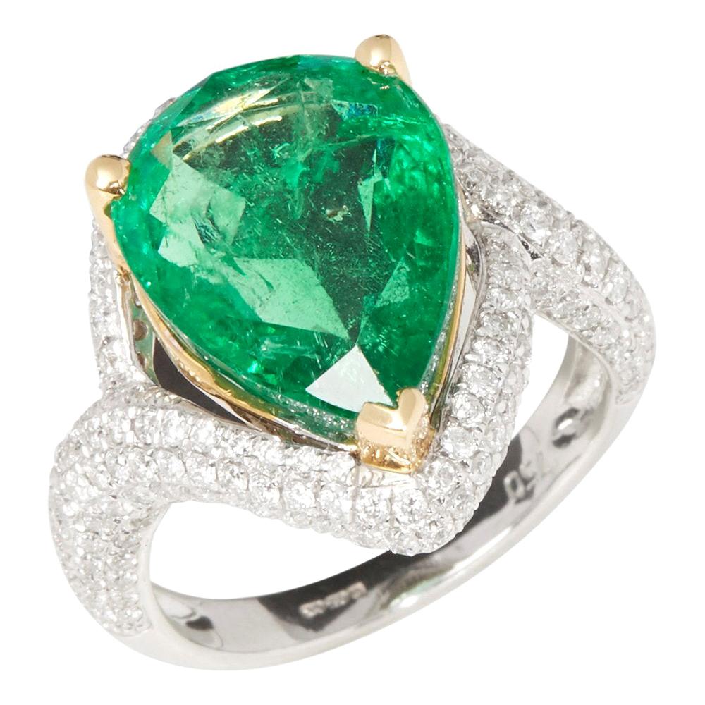 David Jerome 18 Karat White Gold Emerald and Diamond Ring For Sale