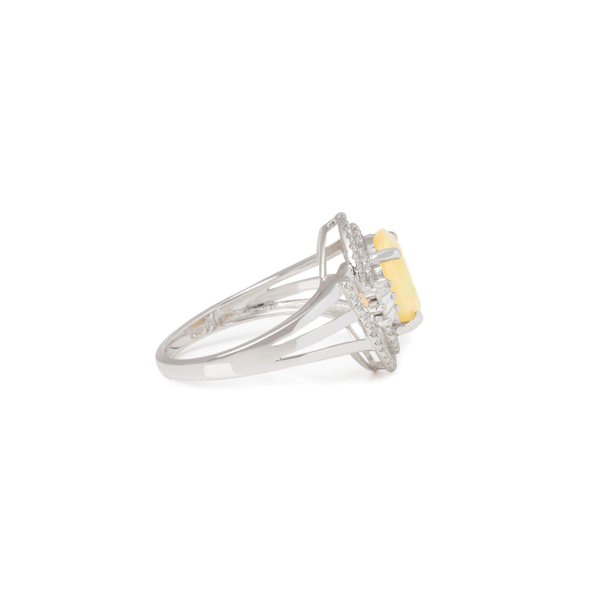 David Jerome Ring aus 18 Karat Weißgold mit Opal und Diamant (Zeitgenössisch) im Angebot