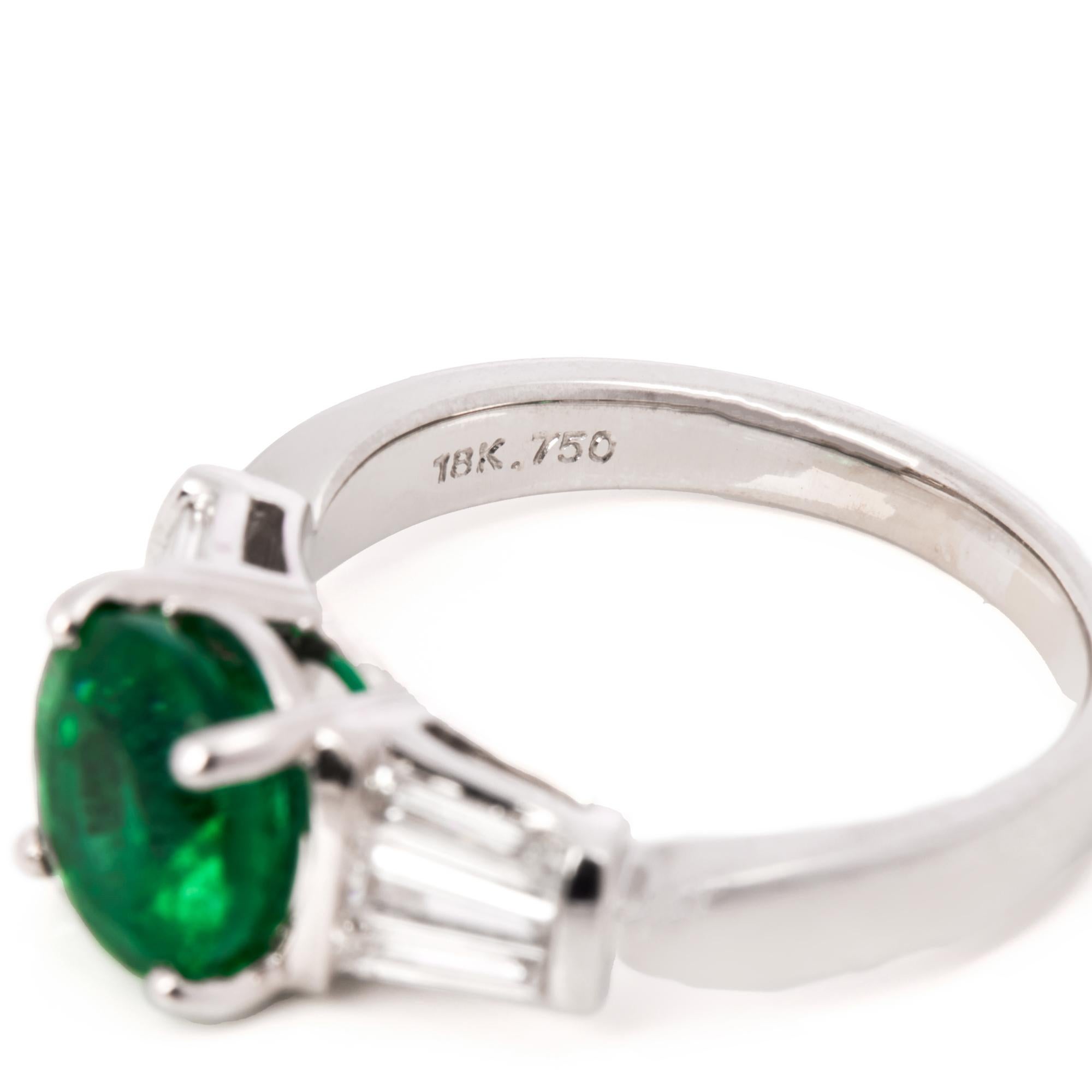 David Jerome Certified 1.91ct Round Cut Emerald and Diamond Ring For Sale 1