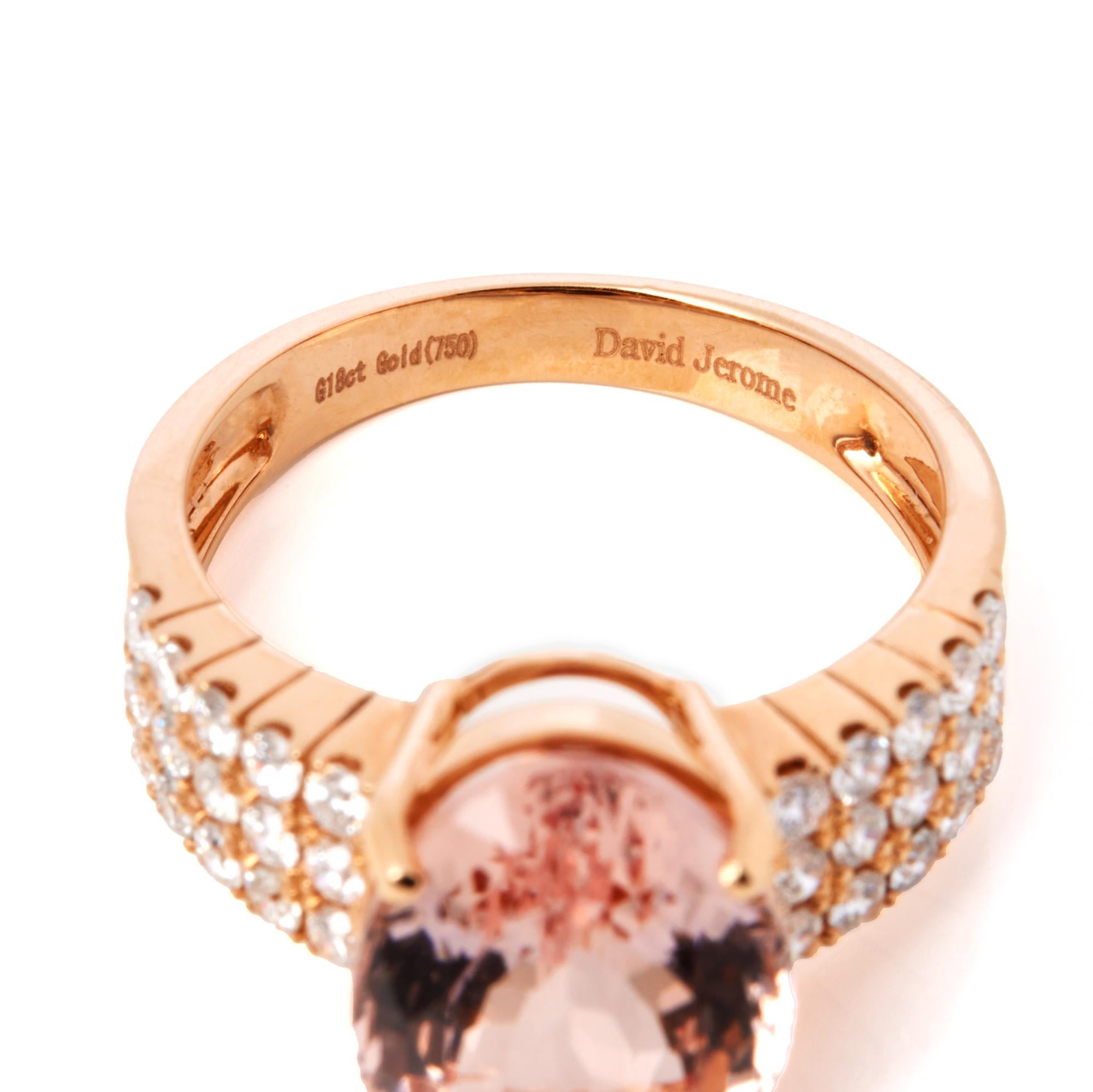 David Jerome Certified 5.41ct Oval Cut Morganite and Diamond Ring In New Condition For Sale In Bishop's Stortford, Hertfordshire