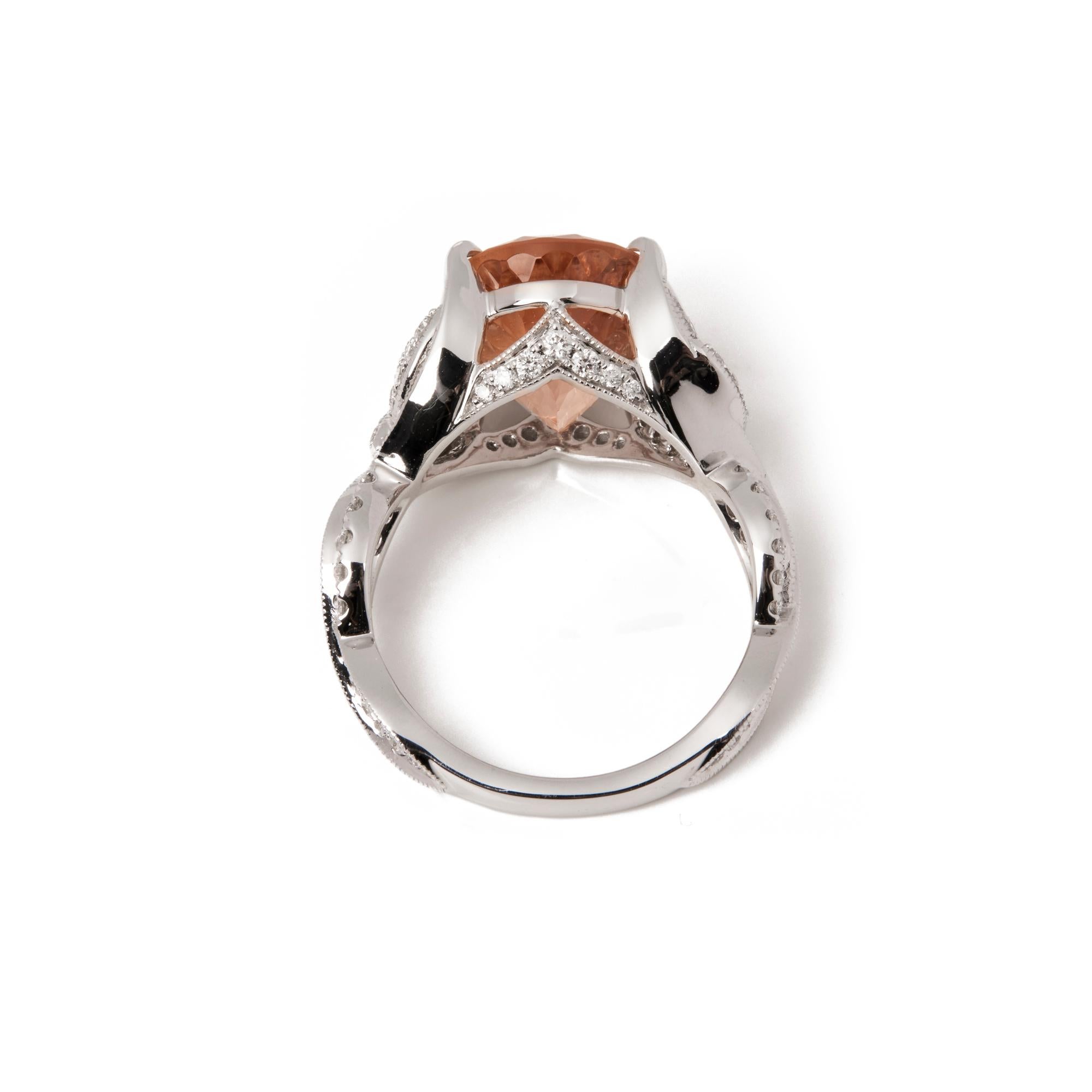 Contemporary David Jerome Certified 6.24ct Oval Cut Morganite and Diamond Ring For Sale