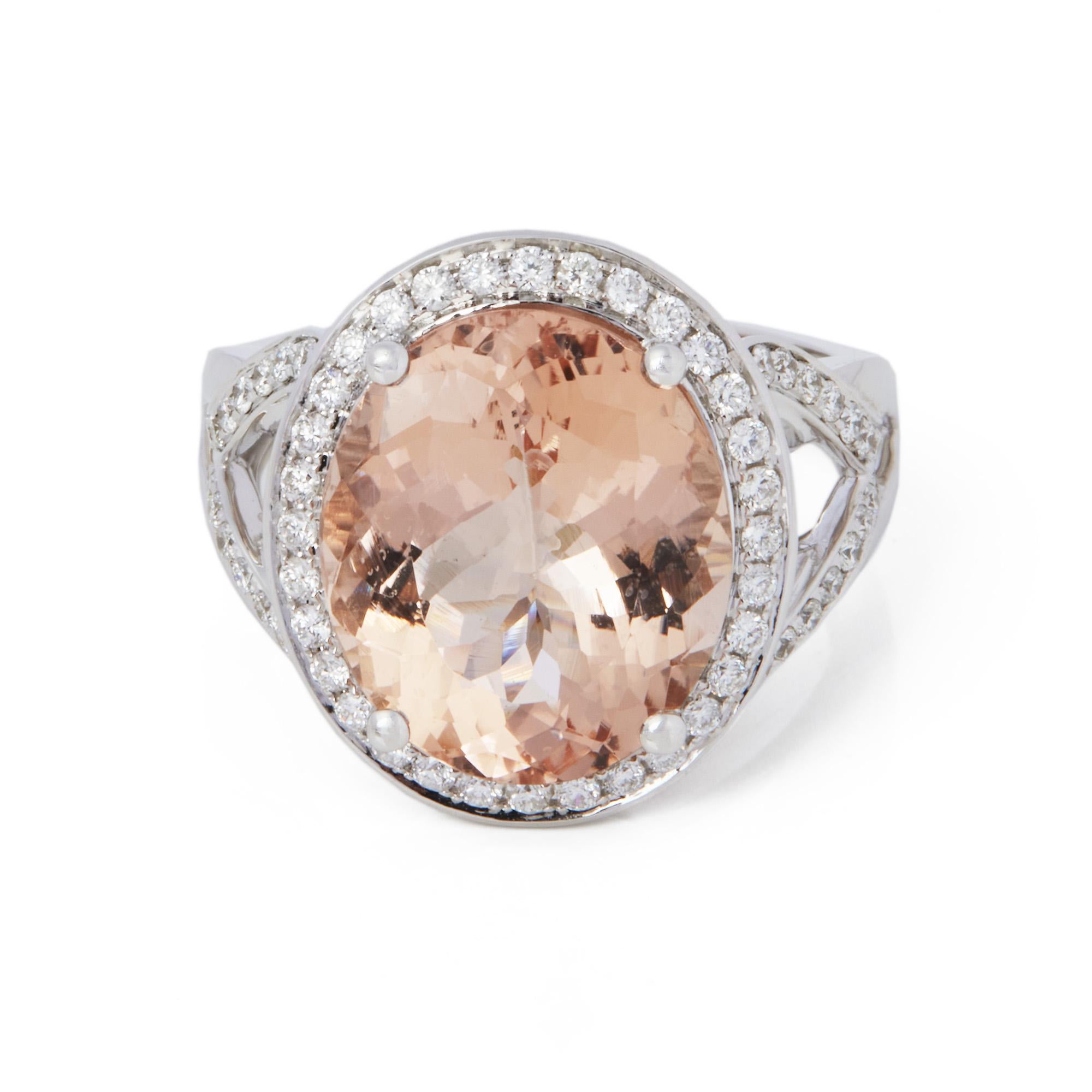 David Jerome Certified 6.98ct Oval Cut Morganite and Diamond Ring In New Condition For Sale In Bishop's Stortford, Hertfordshire