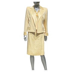 David Josef Chic Designer Butter Cream Color Silk 3 Pc Suit Size 16