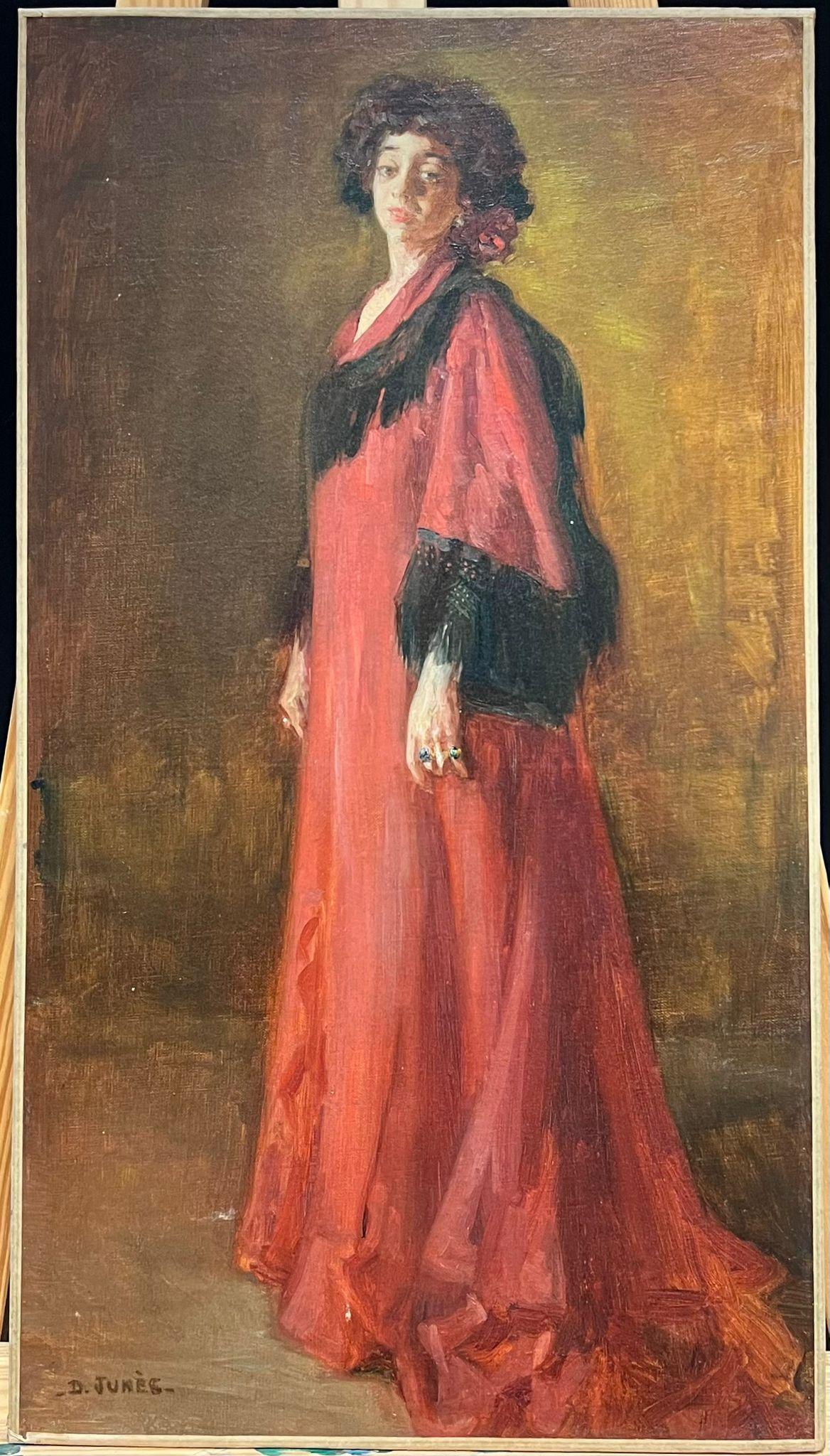 Eleganza del primo Novecento francese: Ritratto di donna in abito rosso firmato a olio - Painting di David Junes