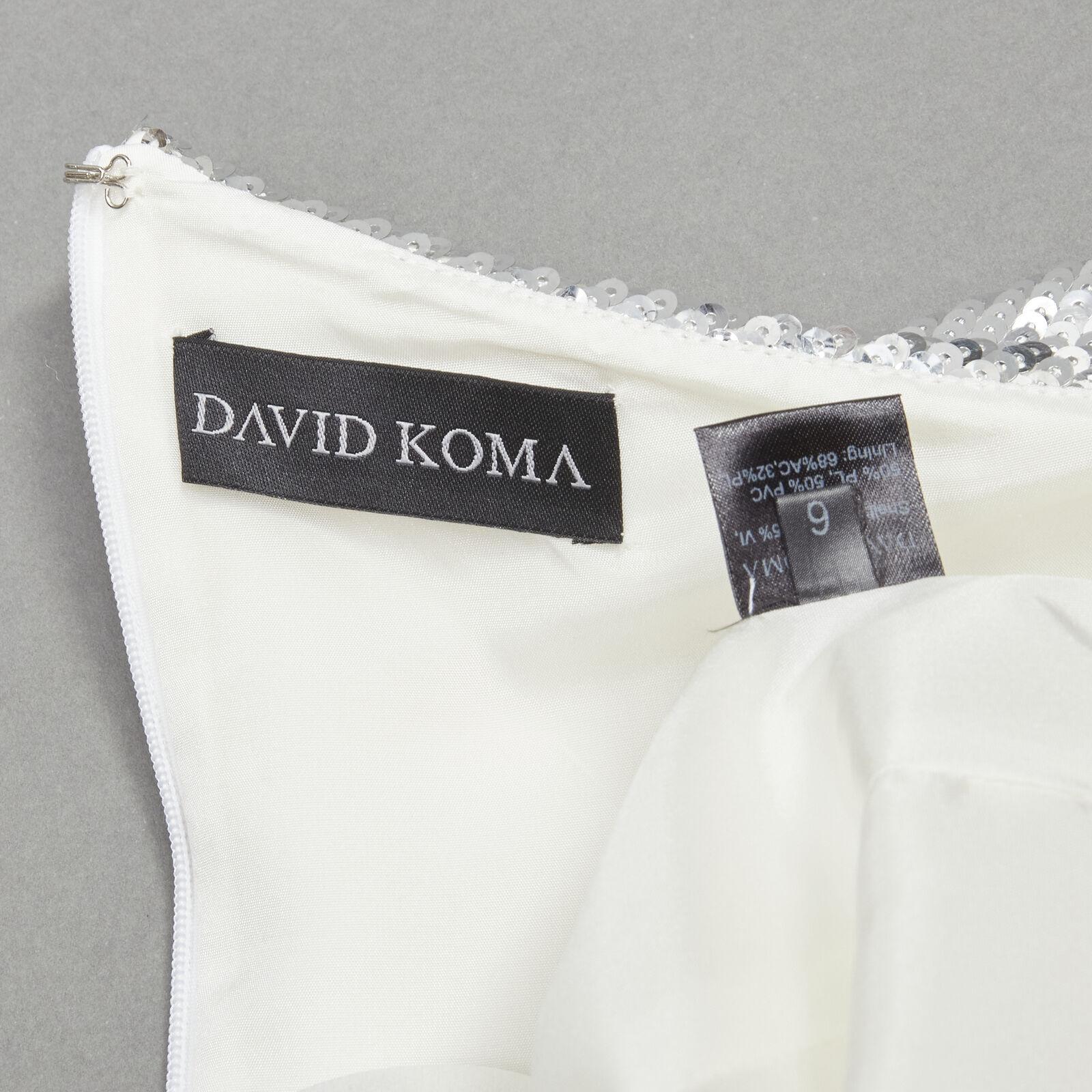 DAVID KOMA 2019 Pasarela lentejuelas plateadas off shoulder vestido dobladillo festoneado UK6 XS en venta 4