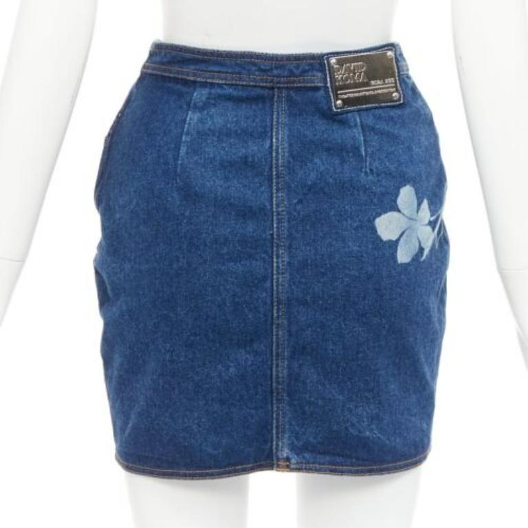 Women's DAVID KOMA 2022 blue organic cotton floral silver logo button skirt UK6 XS For Sale