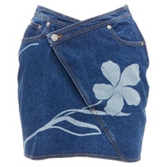 DAVID KOMA 2022, jupe boutonnée bleue en coton biologique avec logo floral argenté GB6 XS