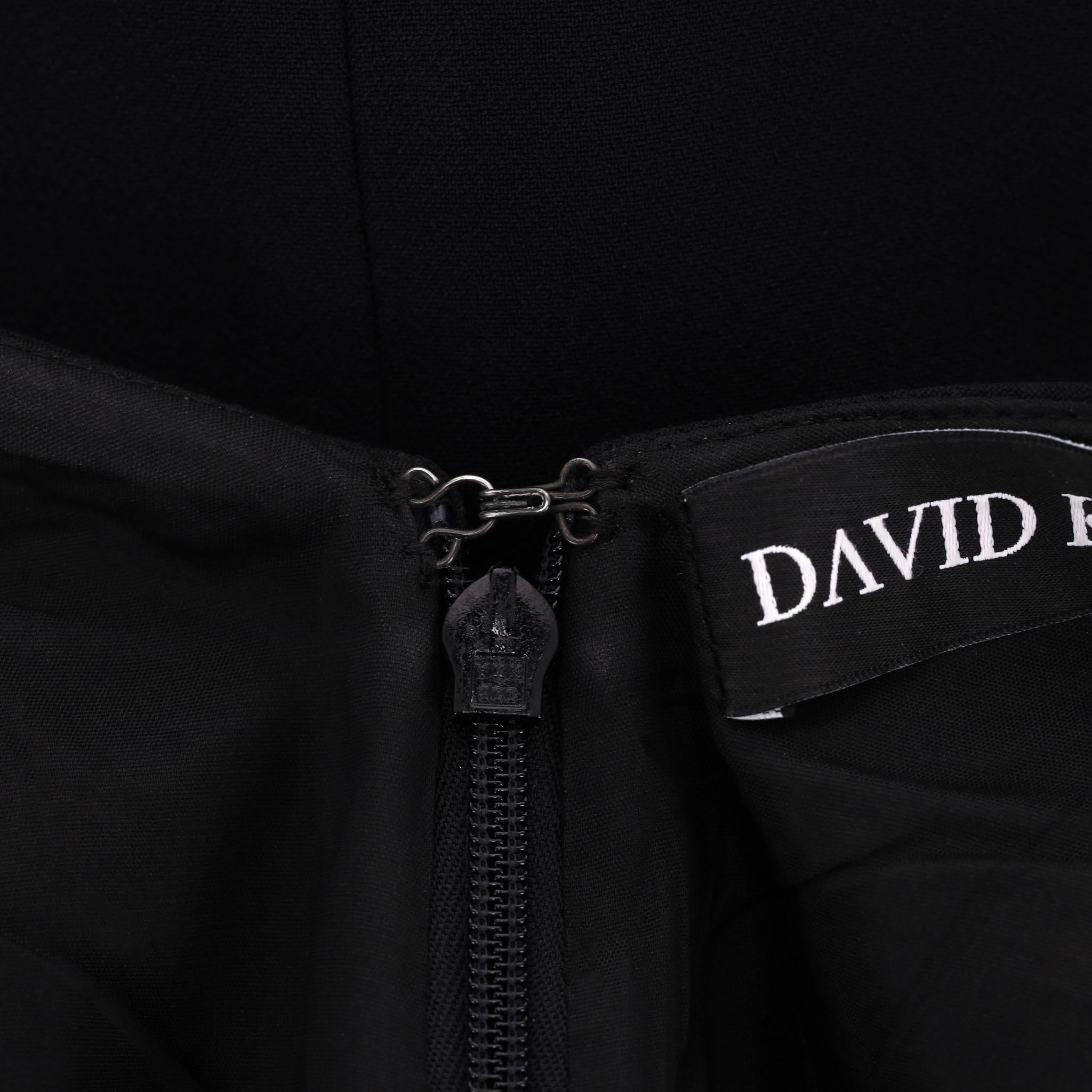 David Koma - Robe à col licou avec ornements et ceintures de fleurs en vente 1