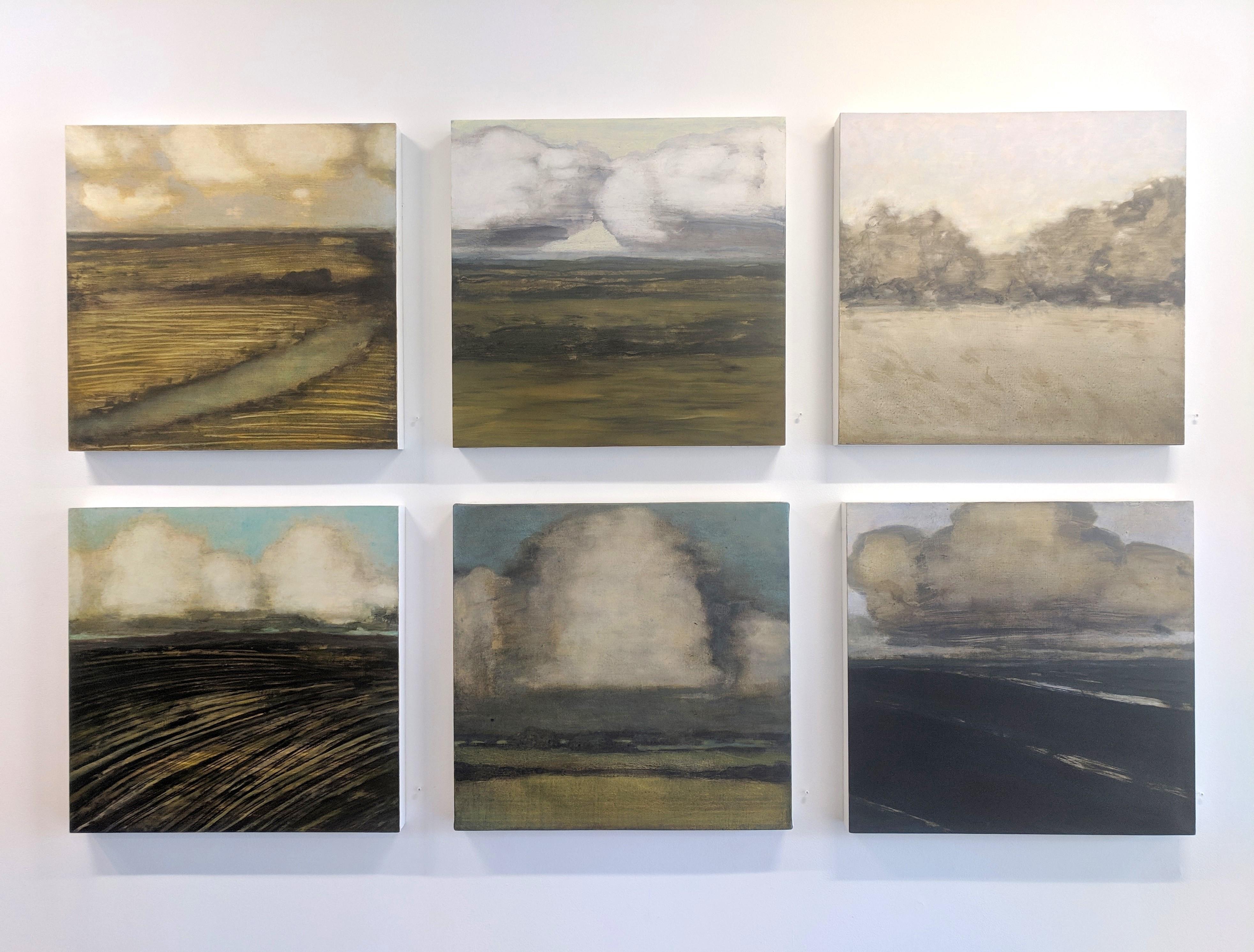 Acercándose - Pintura Paisaje Contemporáneo Campo Cielo Marrón Nubes Marfil, 2019 - Landscape Painting Blanco de David Konigsberg