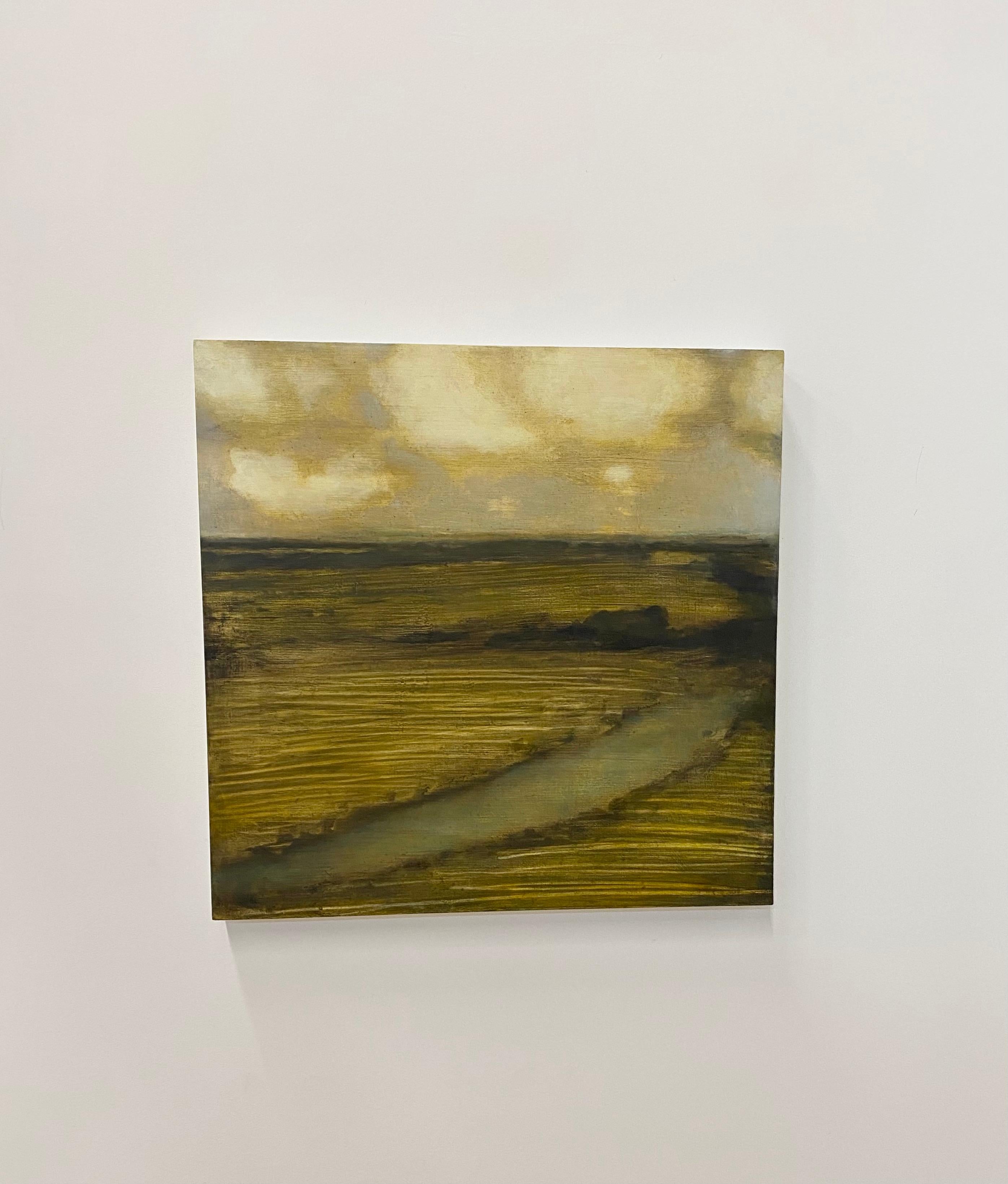 Peinture de terrain avec ruisseau, paysage, nuages dorés et crème sur terrain brun - Painting de David Konigsberg