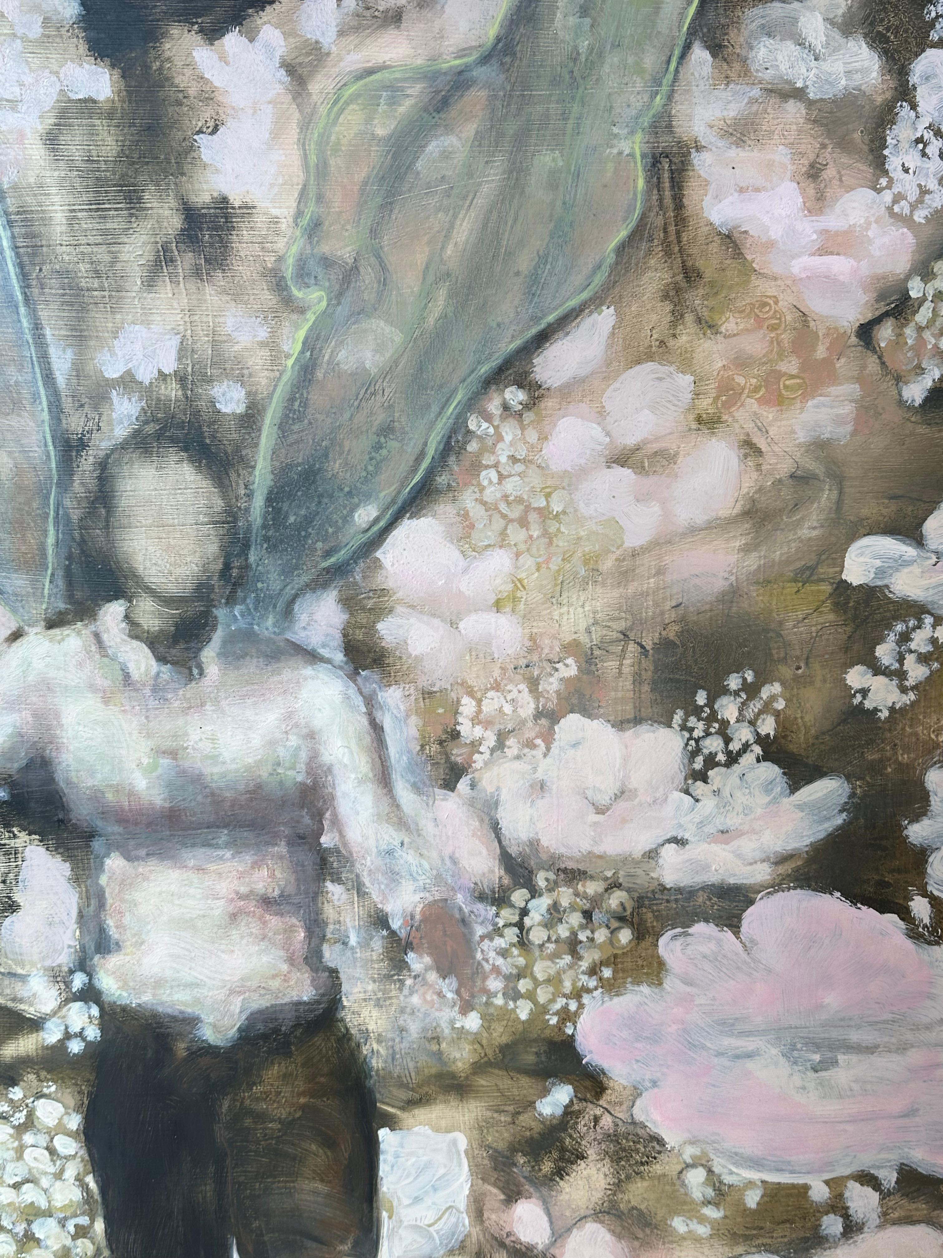 Sprit und Anemone – Fliegende Märchenfigur mit botanischen rosa Blumen, 2022 im Angebot 3