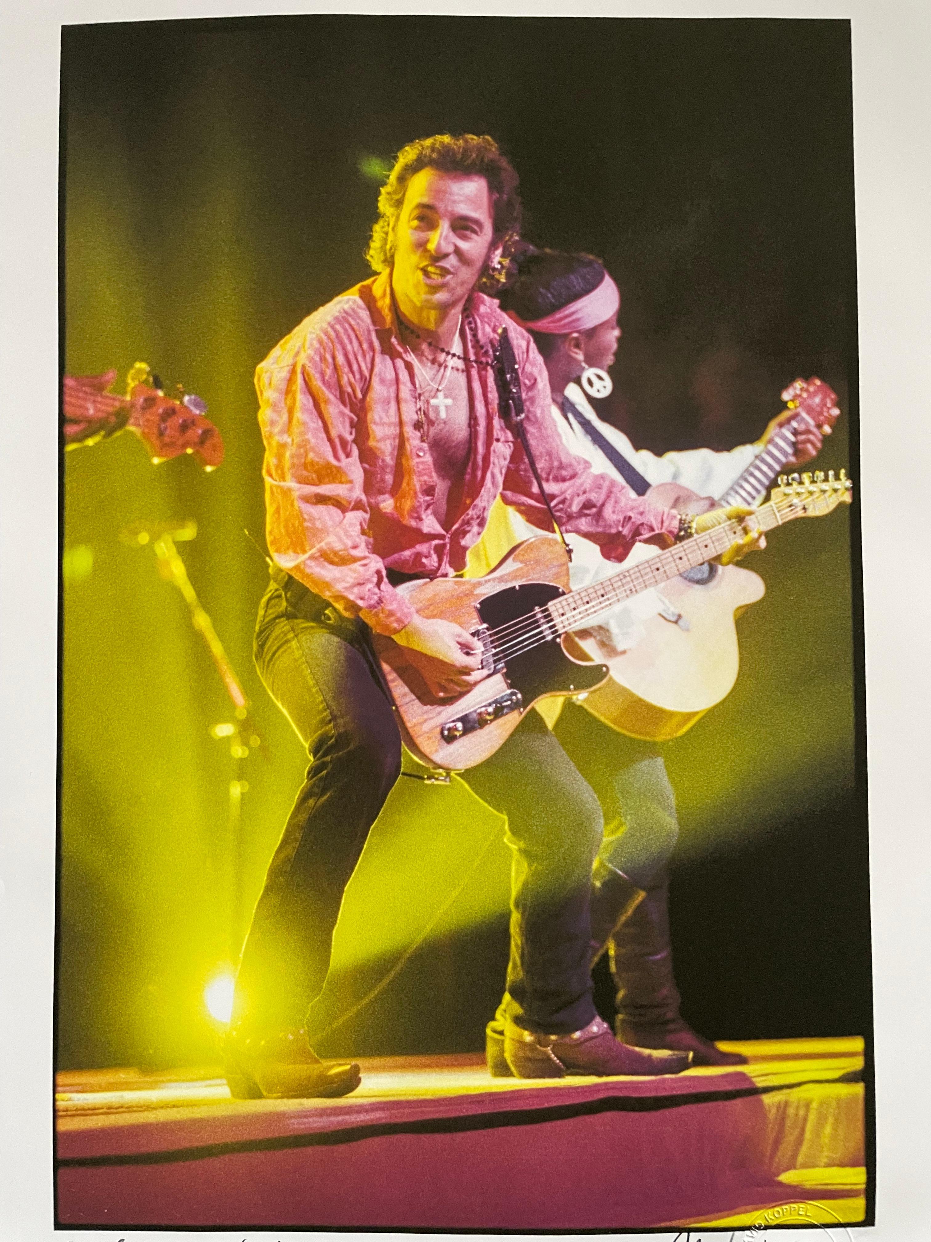 Bruce Springsteen in Concert, Wembley 1992, farbiger Archivpigmentdruck im Angebot 3