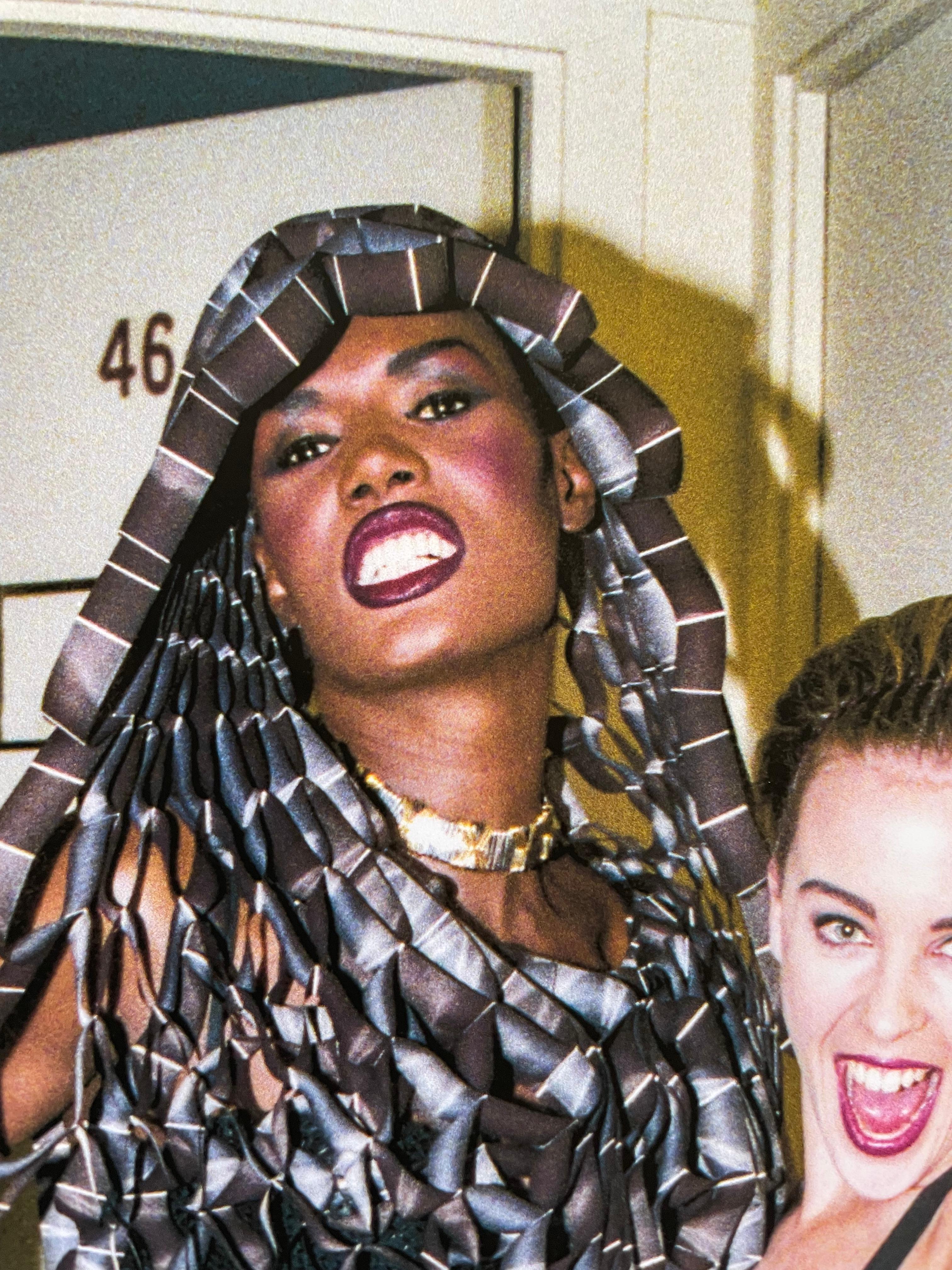 Kylie Minogue e Grace Jones Monte Carlo 1991, stampa a colori in vendita 6