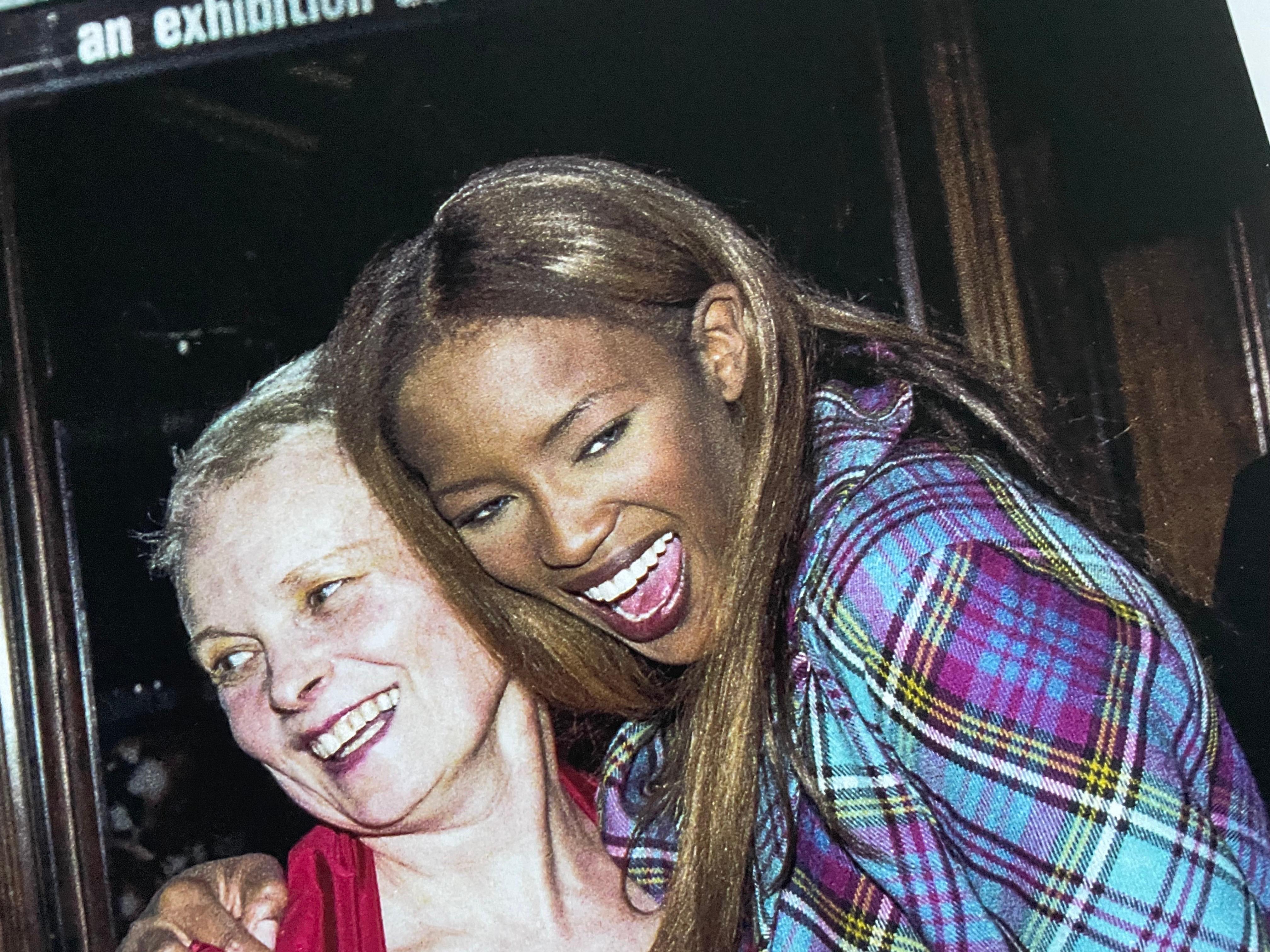 Naomi Campbell et Viv Westwood couleur 35 x 24 tirage limité en vente 3