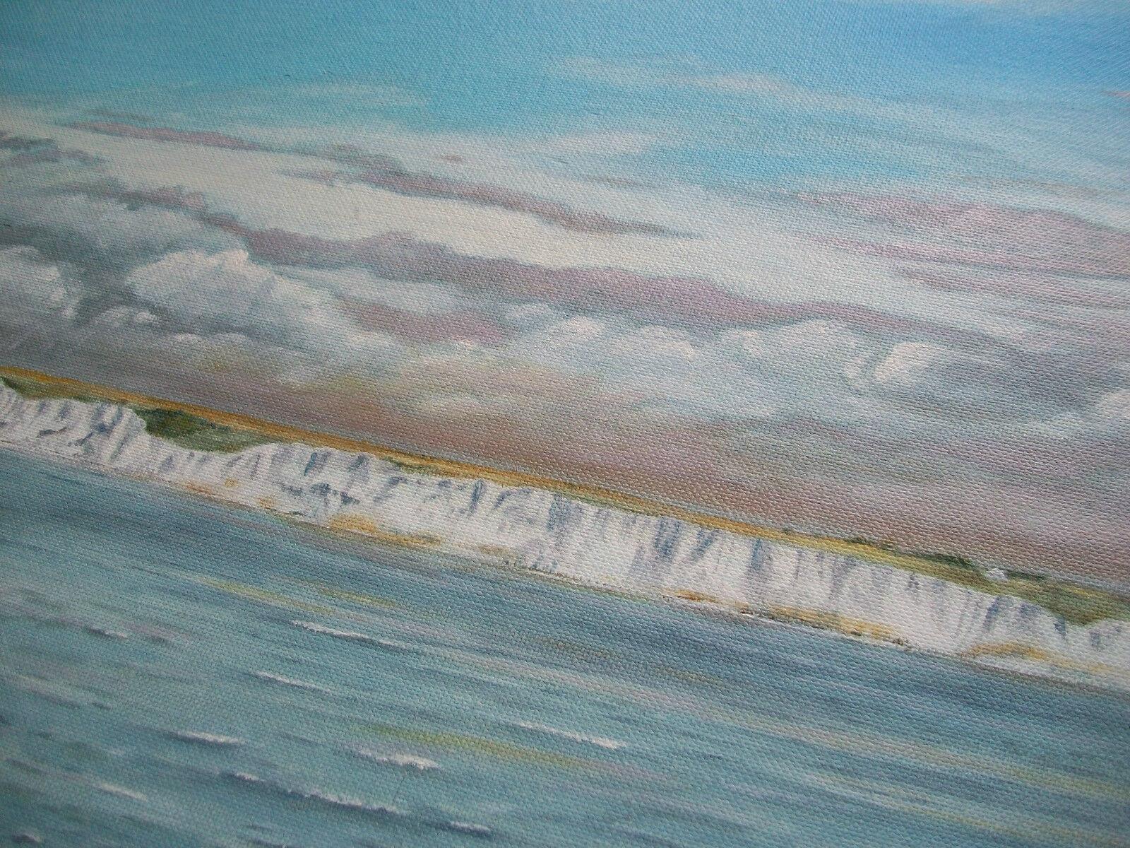 DAVID LANGDON - 'Cliffs of Dover' (untitled) - Contemporary oil painting on canvas board - signed lower right - unframed - Canada - circa 2000.

Excellent condition - no loss - no damage - no restoration - ready to frame.

Size - 20