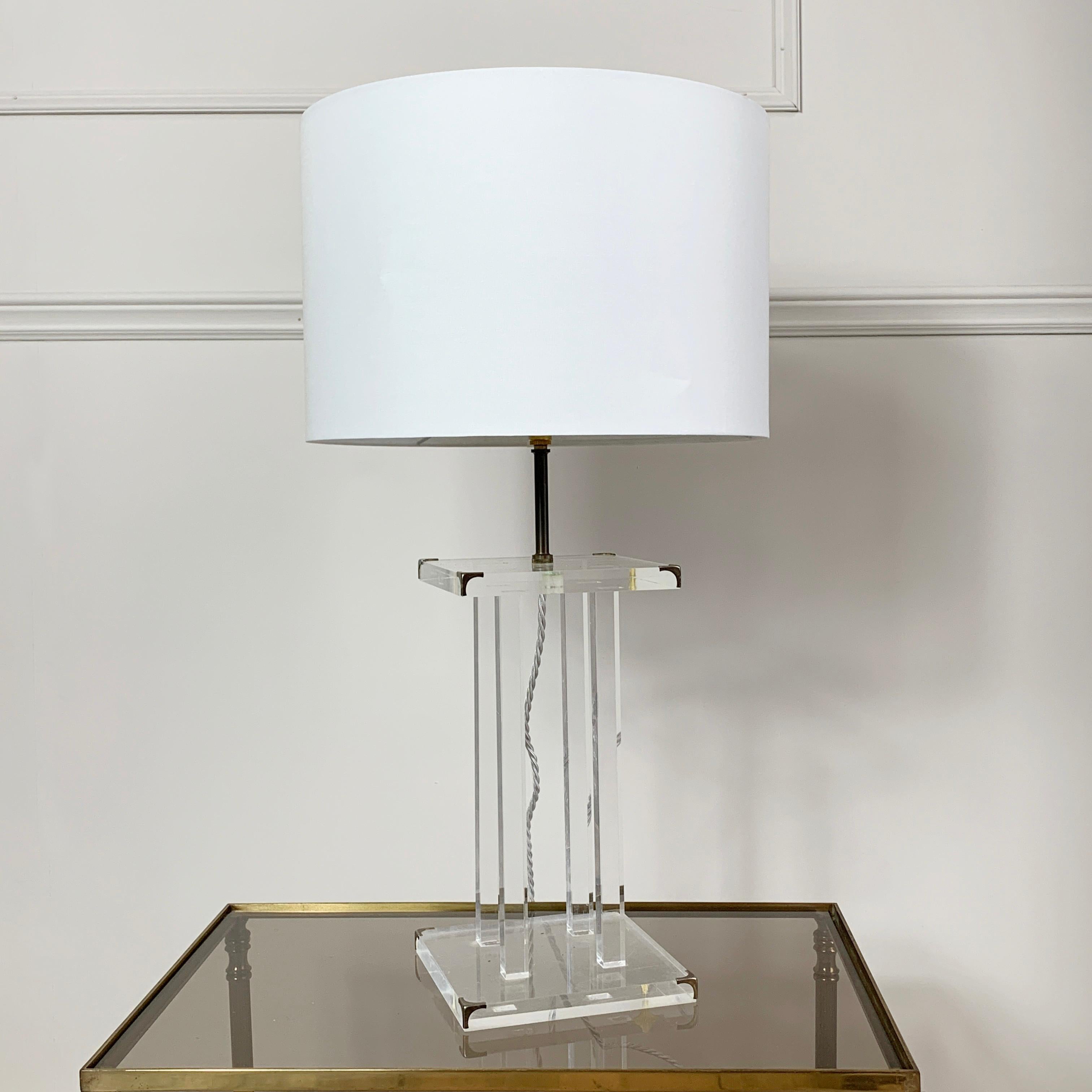 David Lange for Roche Bobois Lucite Table Lamp In Good Condition For Sale In Hastings, GB