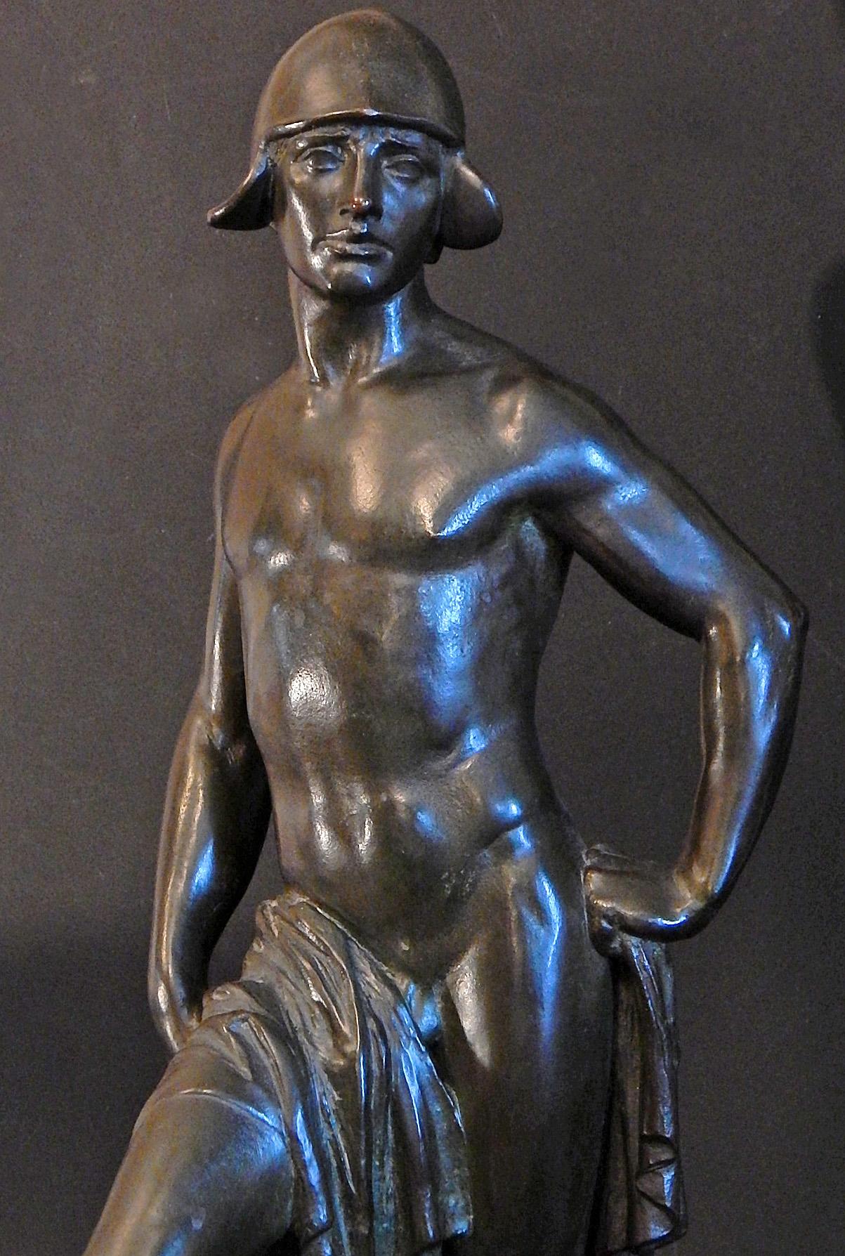 Moulage « David », grand et superbe bronze avec figurine masculine semi-nue d'Atkins en vente