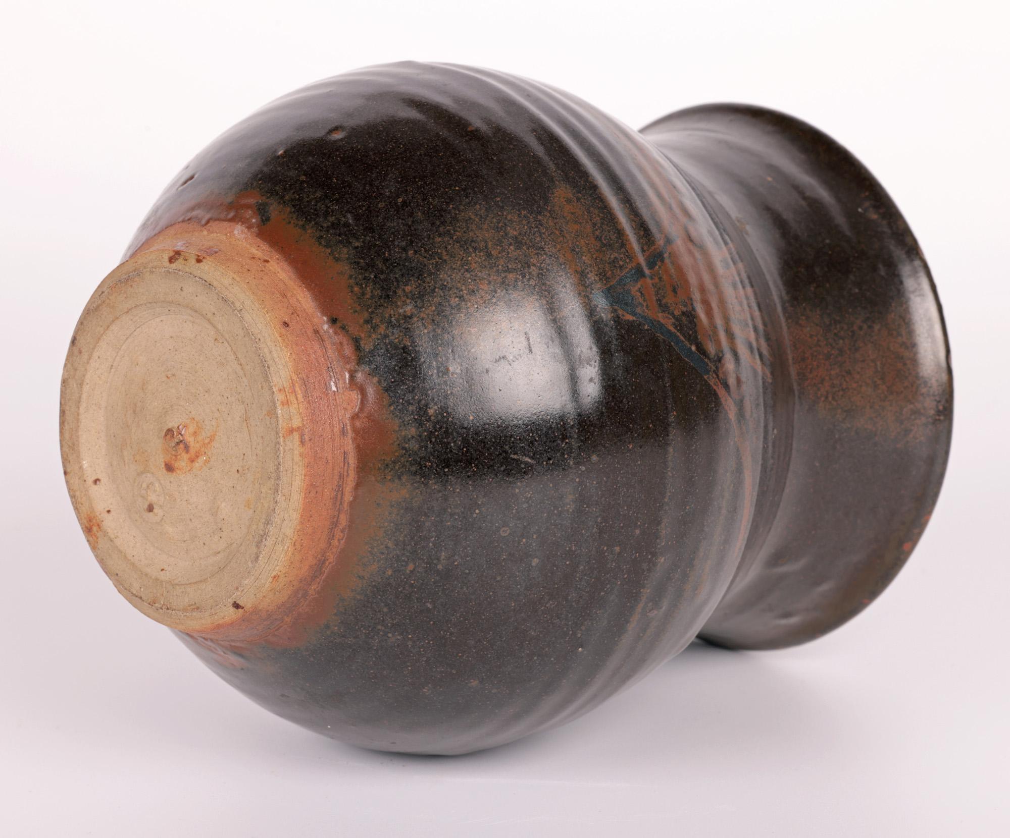 David Leach Zuschreibung Early Leach Pottery Fingerhut-Muster Vase im Angebot 3
