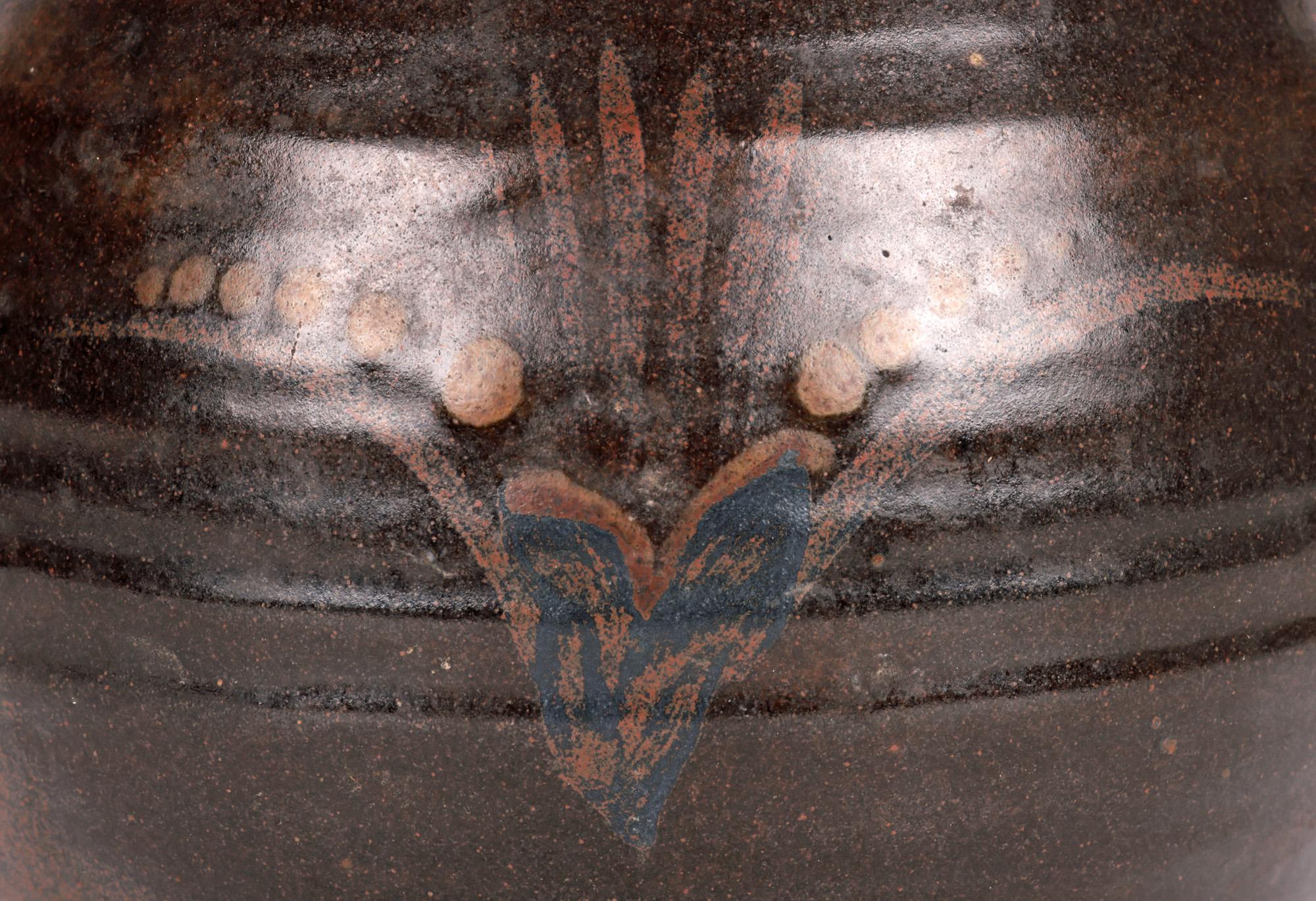 David Leach Zuschreibung Early Leach Pottery Fingerhut-Muster Vase (Mitte des 20. Jahrhunderts) im Angebot