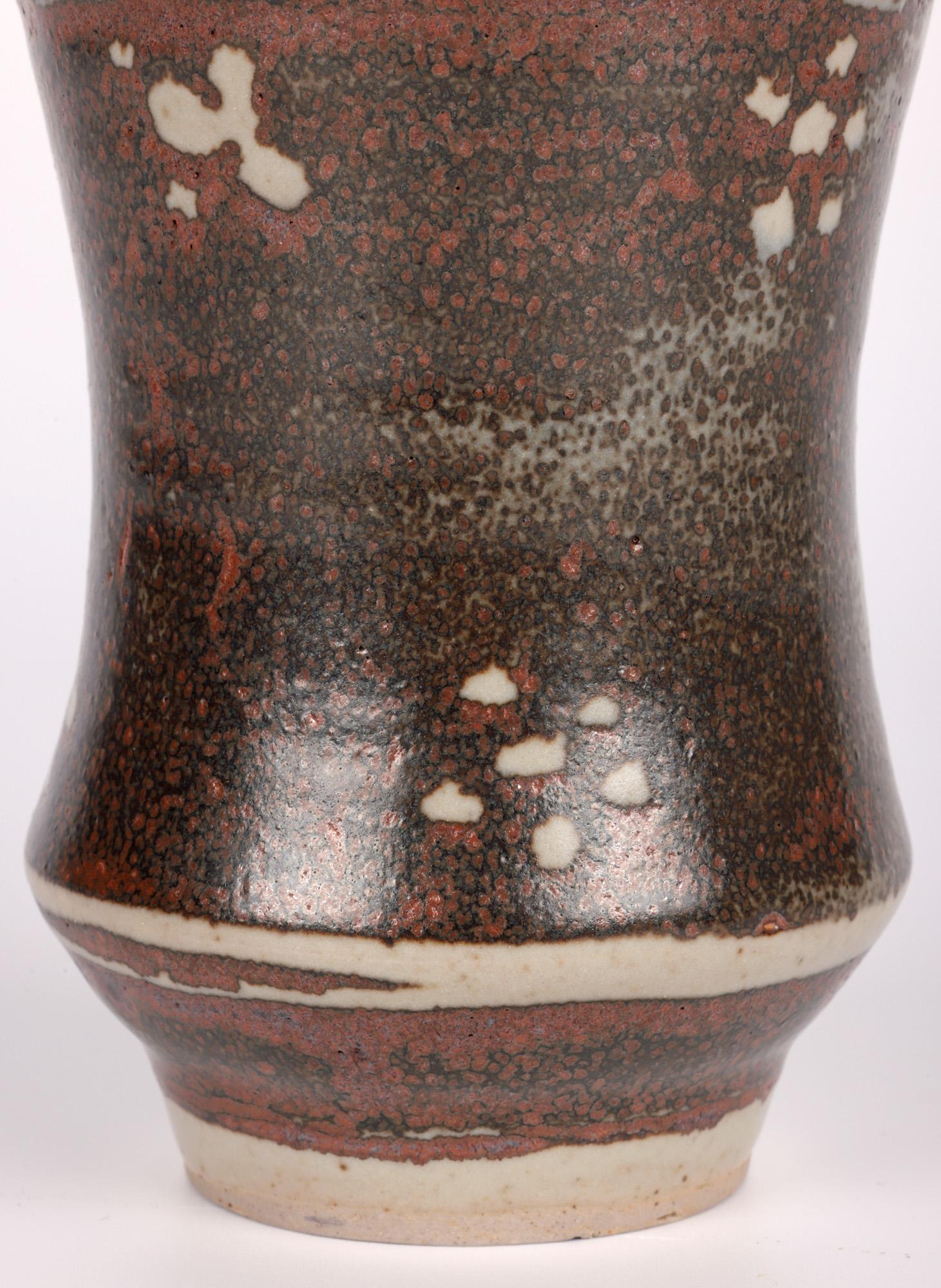 David Leach Lowerdown Pottery Studio Pottery Taille gemusterte Vase  (Englisch) im Angebot