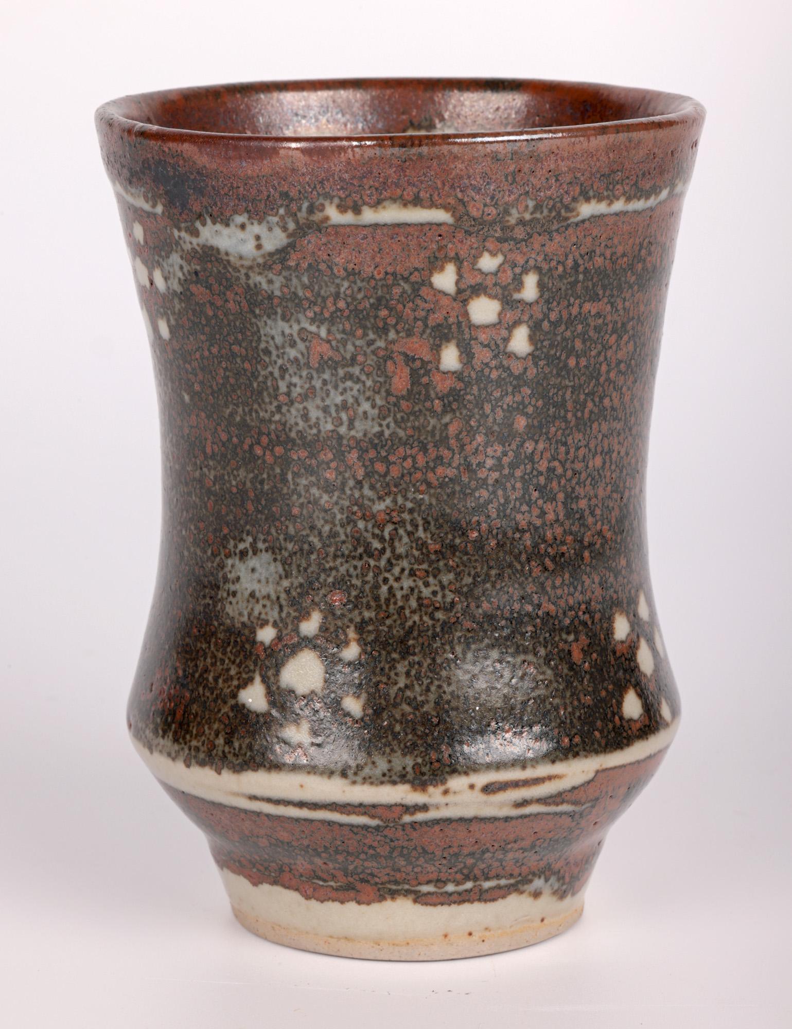 David Leach Lowerdown Pottery Studio Pottery Taille gemusterte Vase  (Ende des 20. Jahrhunderts) im Angebot