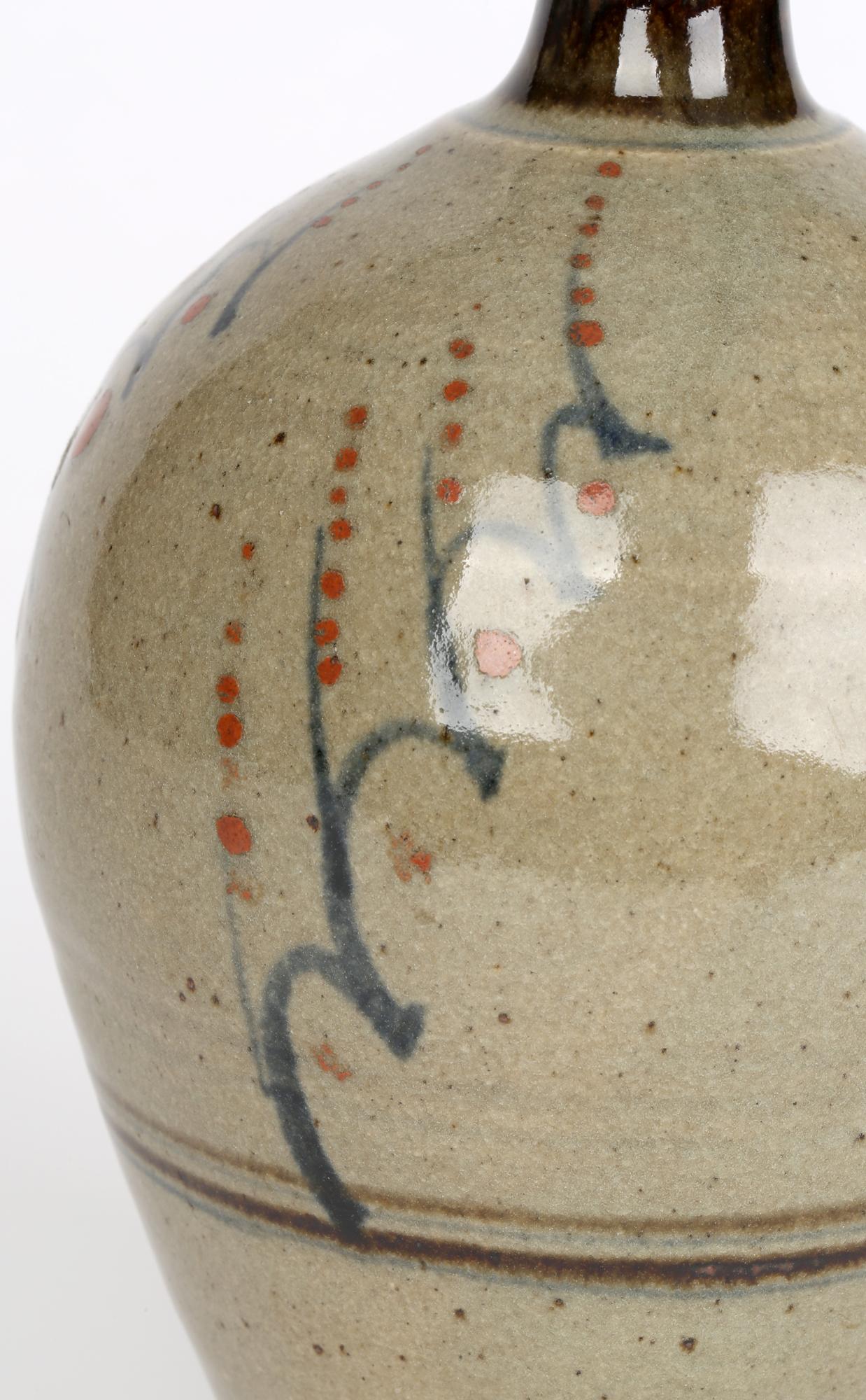 English David Leach Lowerdown Stylized Berry Design Studio Pottery Vase For Sale
