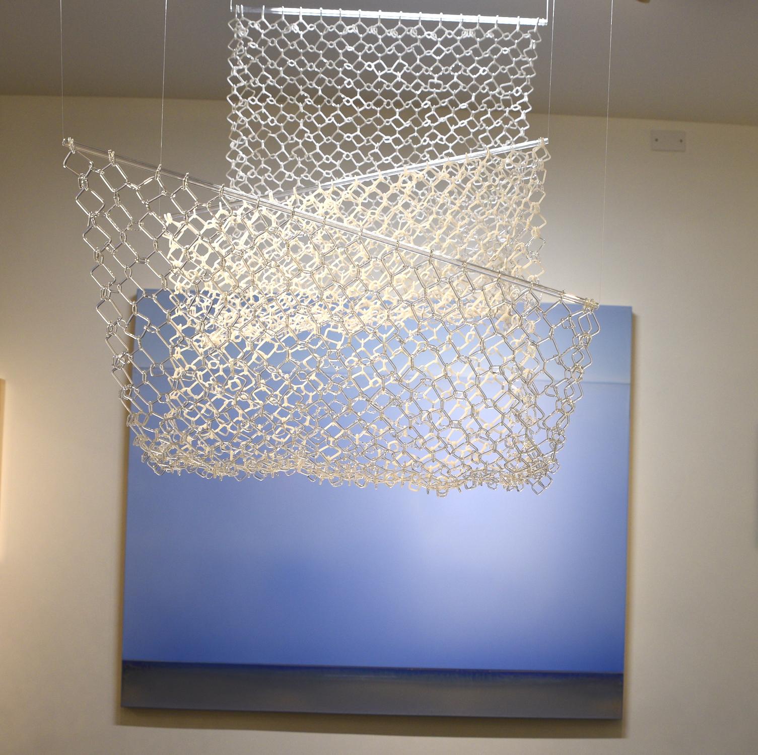 Lange hängende Skulptur aus geschmolzenem Glas mit Fackelgliedern aus Maille-Glas (Zeitgenössisch), Sculpture, von David Licata