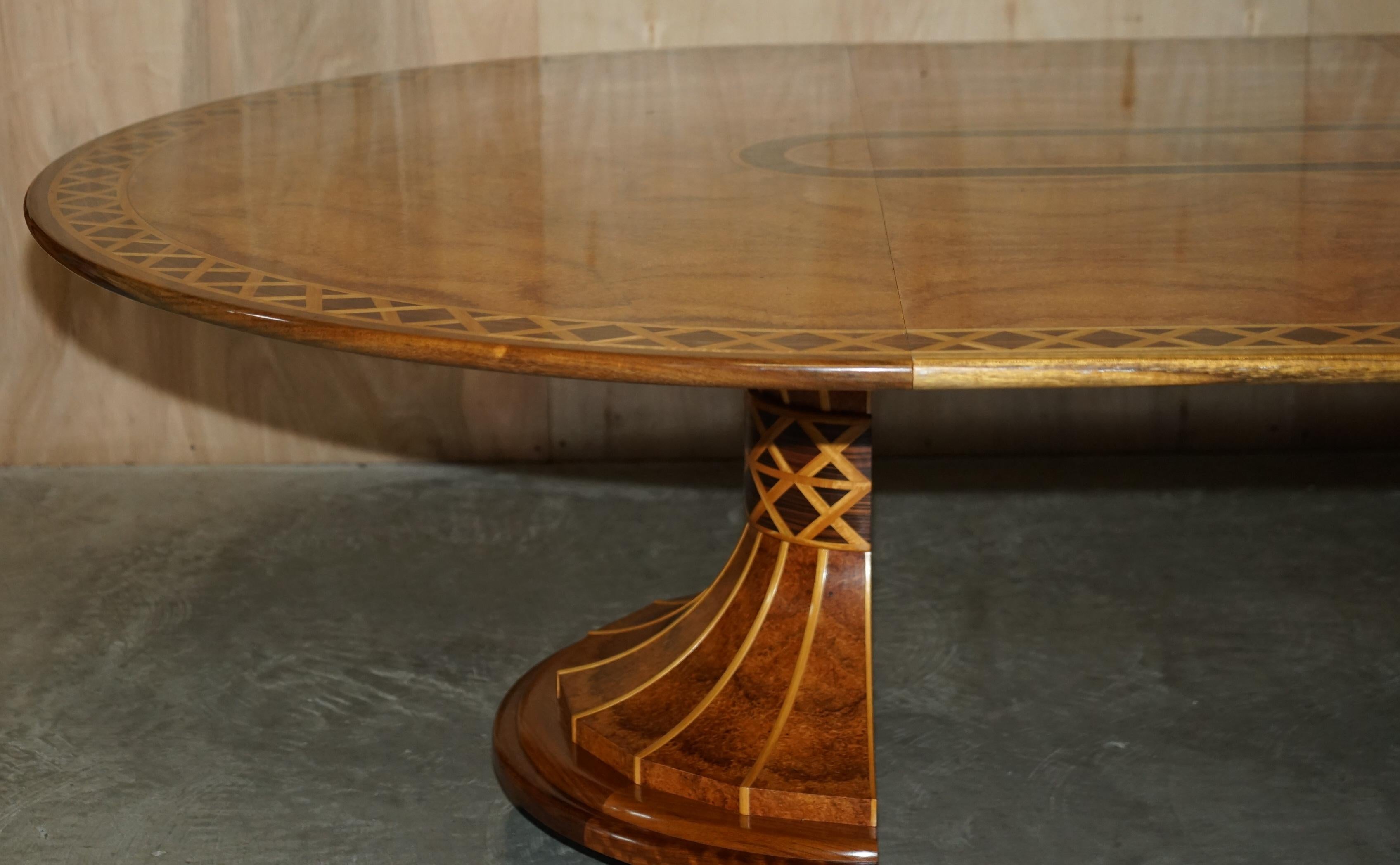 David Linley Custom Commission Round to Oval Extending Dining Table 7