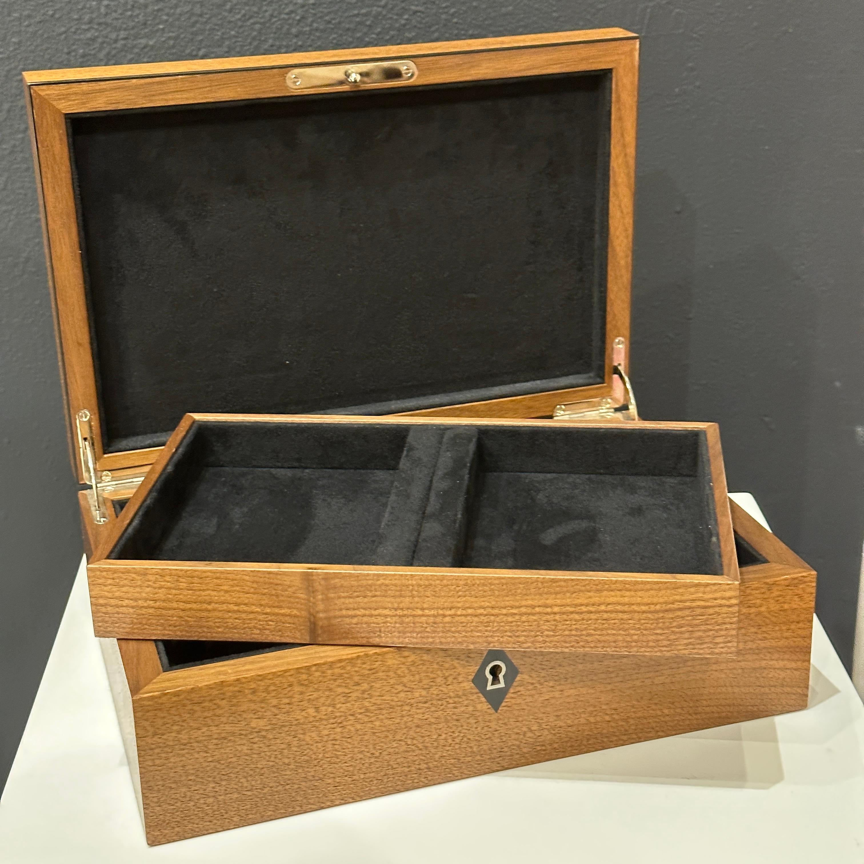 Contemporary David Linley London Marquetry Watch and Cufflink Jewelry Box with Key