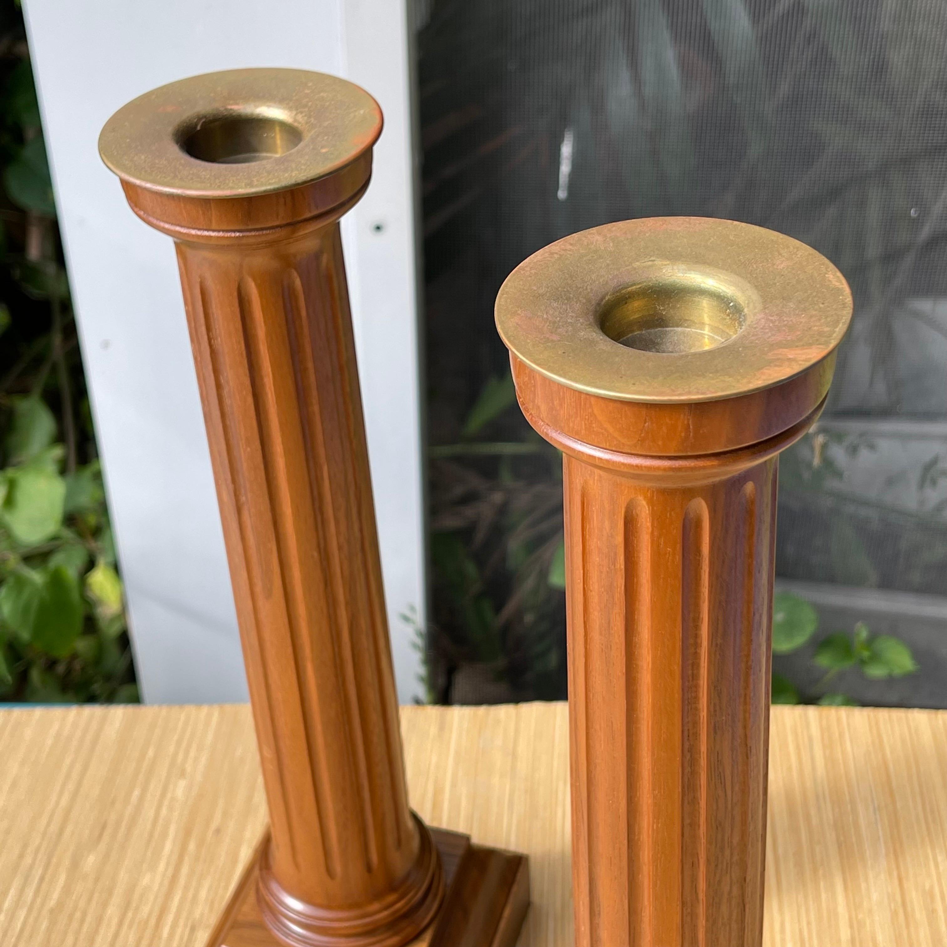 Hollywood Regency David Linley Walnut Fluted Column Candlesticks, Pair