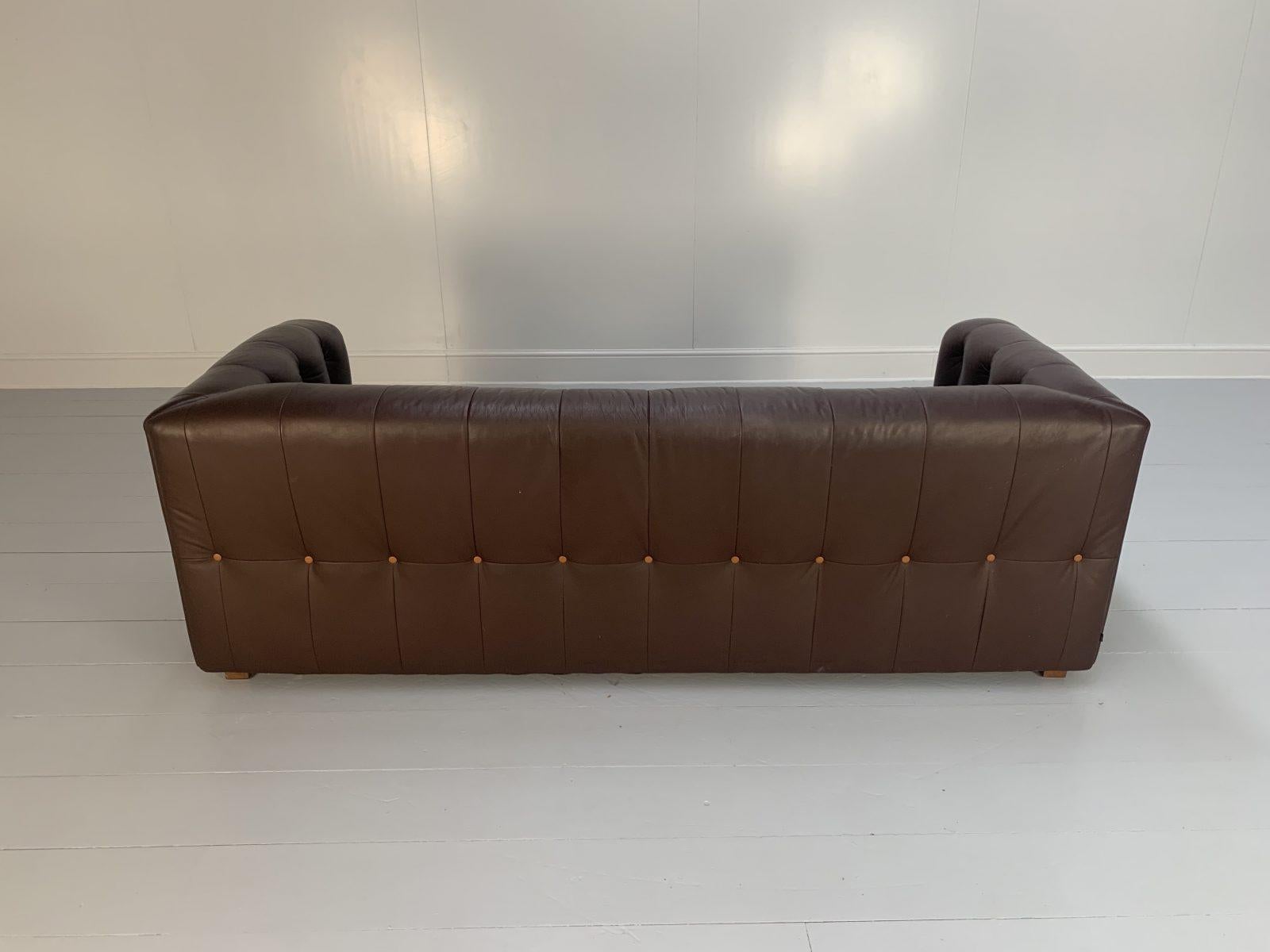 David Linley “Yoxford” Chesterfield 3-Seat Sofa in Brown Leather For Sale 4