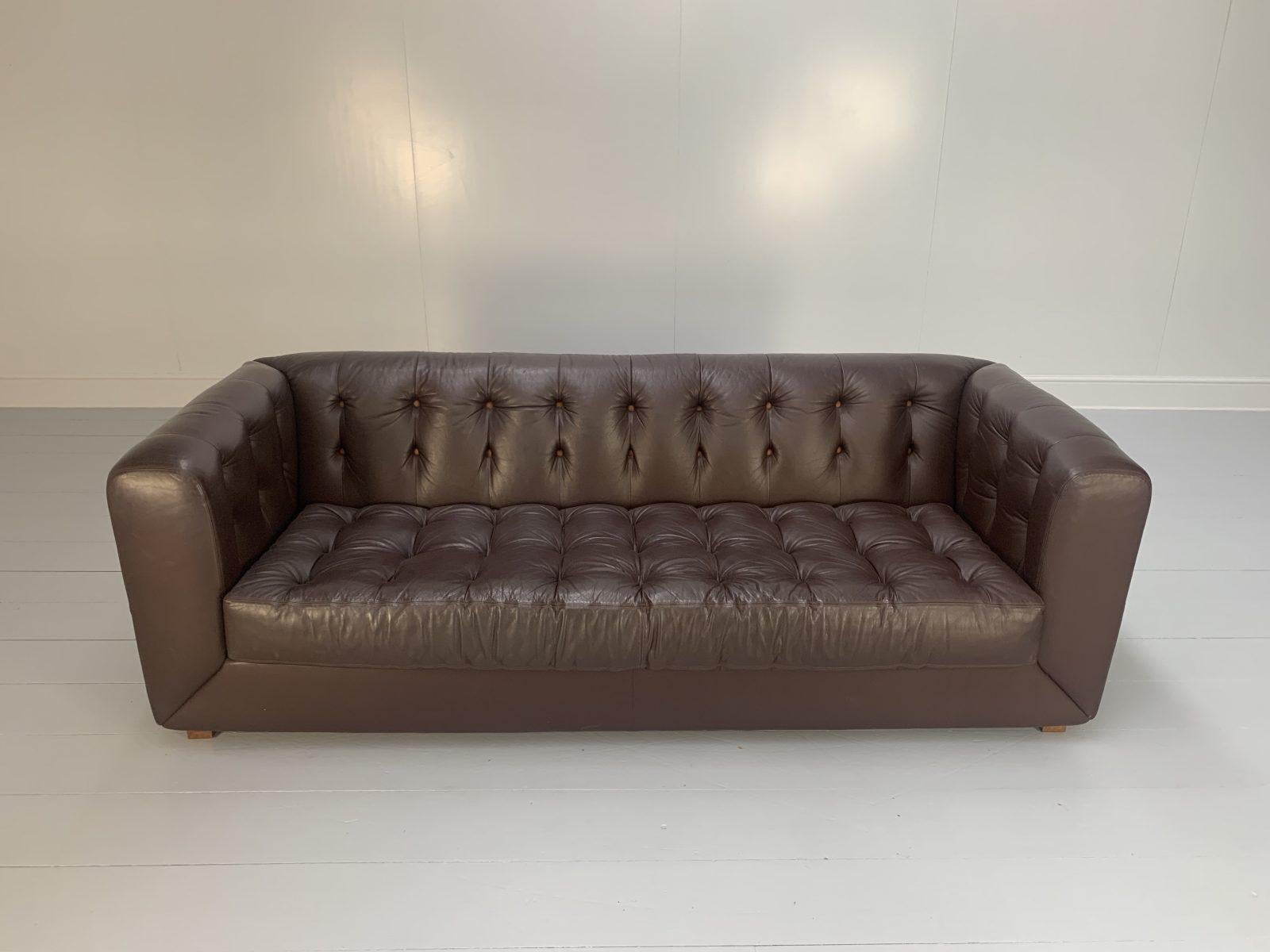 David Linley “Yoxford” Chesterfield 3-Seat Sofa in Brown Leather For Sale 1