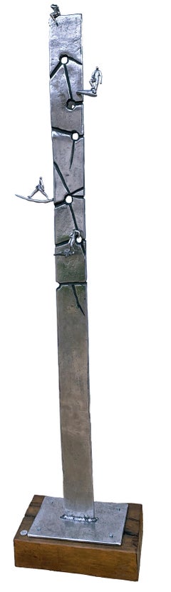 " Lookout " Abstract Indoor and Outdoor Sculpture with Figures Aluminium Silver