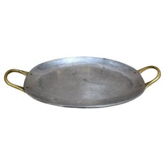 David Marshall Aluminium Brass Serving Platter Mid Century Modern (plat de service en aluminium et laiton)