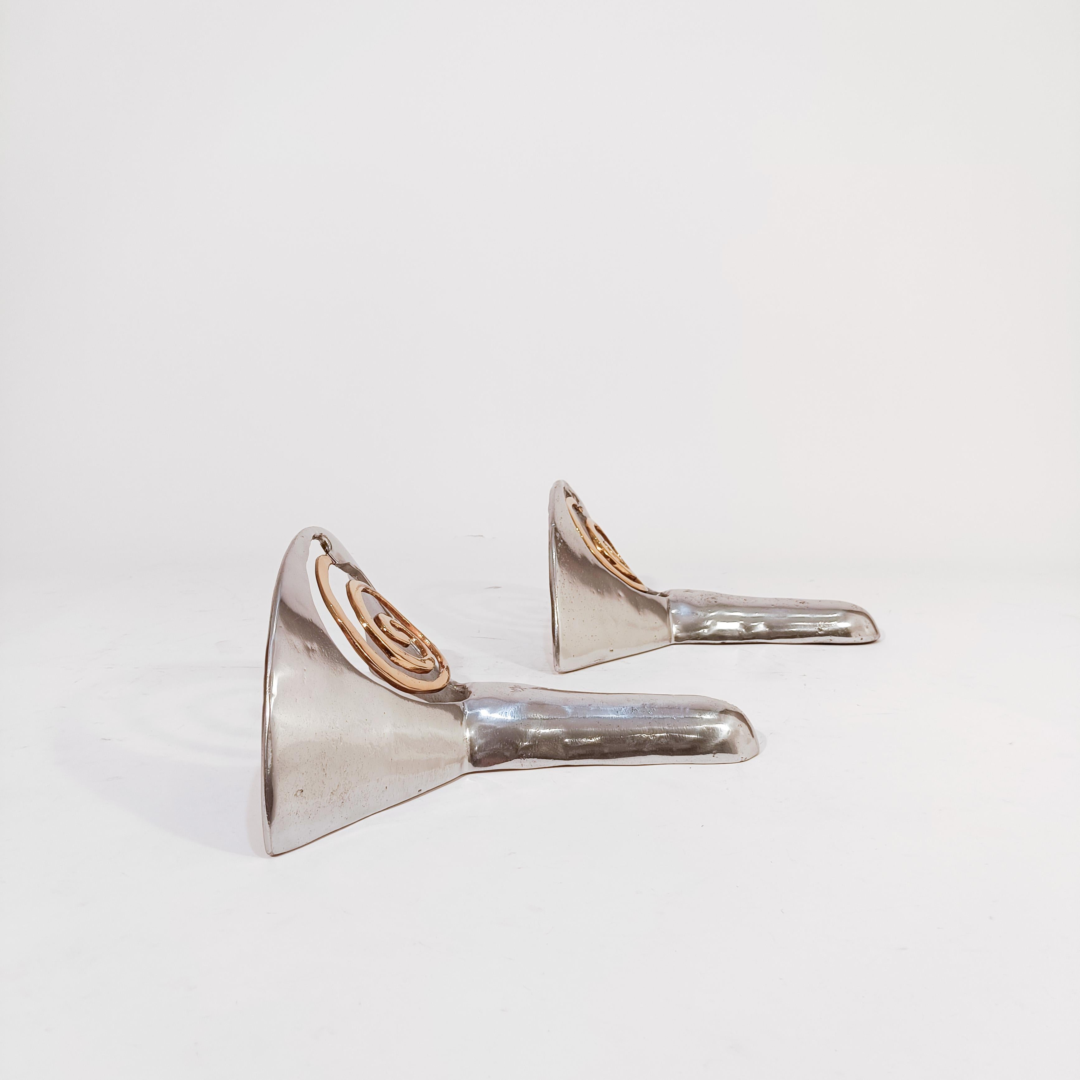 David Marshall. Brutalistische Wandskulpturen aus Aluminium und Messing, Spanien, 1970er Jahre (Handgefertigt) im Angebot