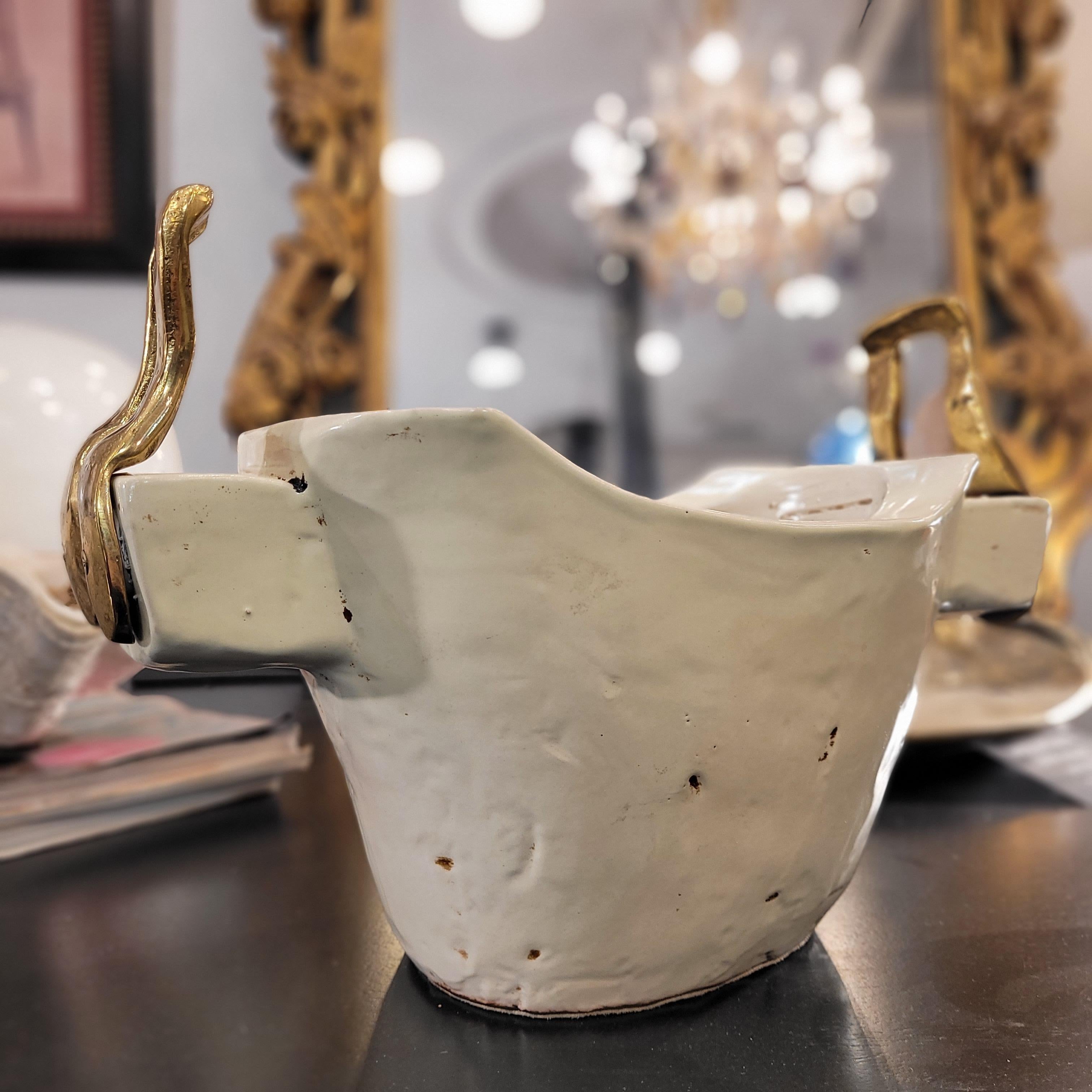 David Marshall off white ceramic and solid bronzes handles Vase Centerpiece 7