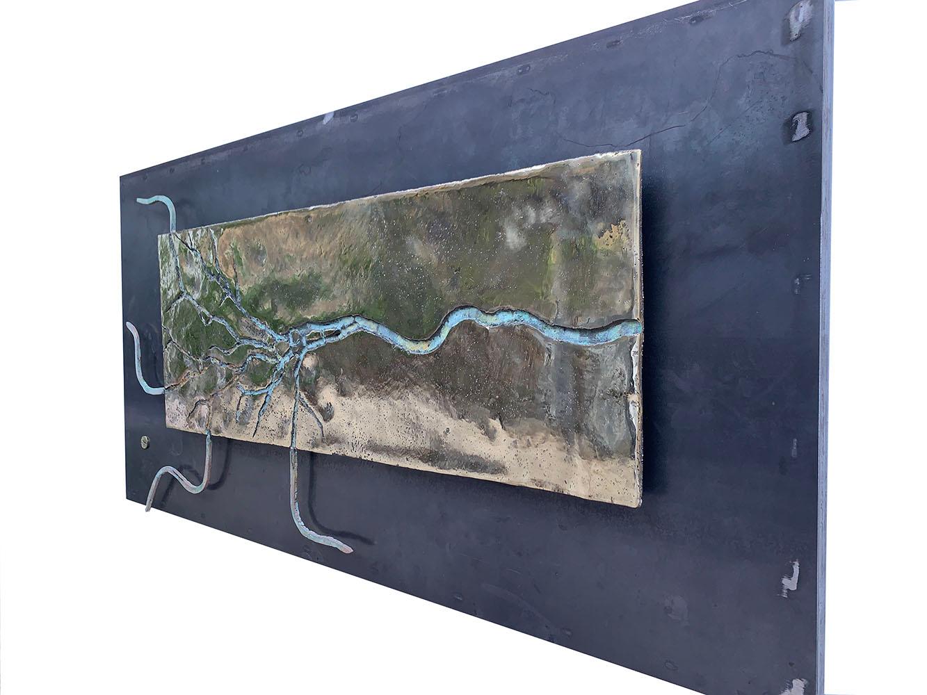 Wandbehangsskulptur „ Mekong“ aus Messing, Wandskulptur, Wandbehang im Angebot 3