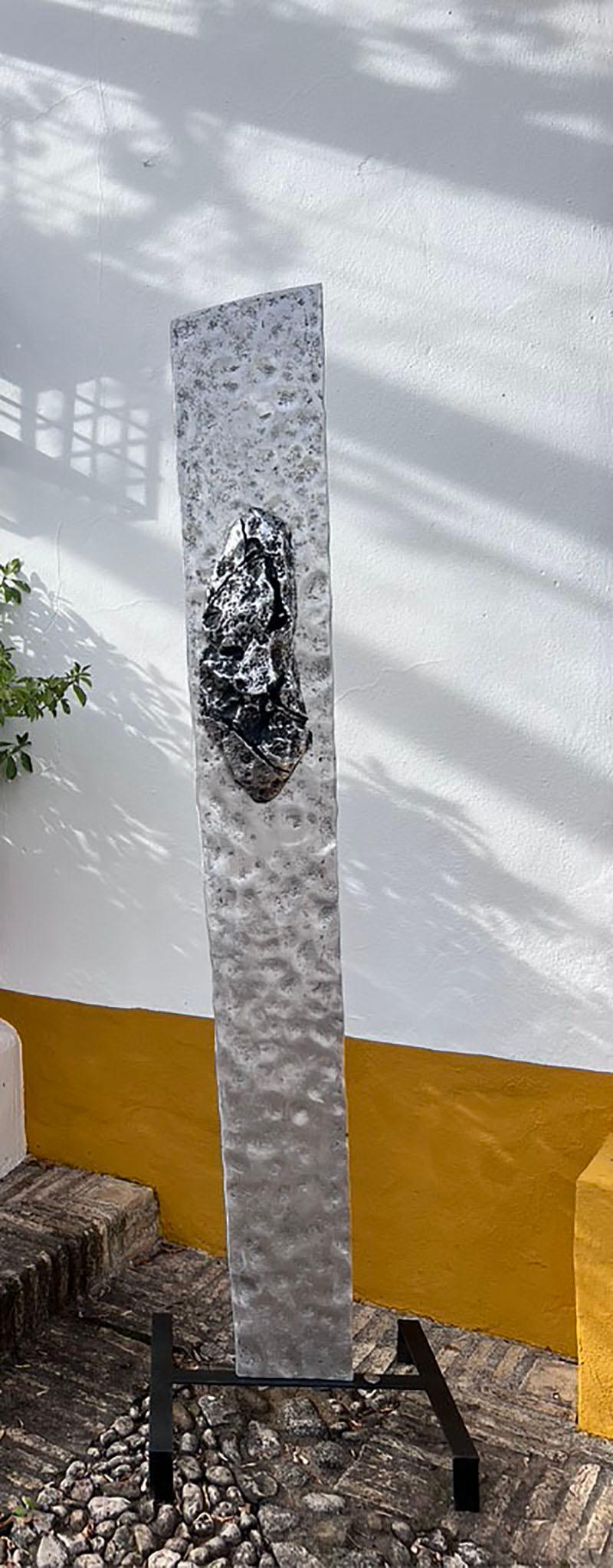 David Marshall Abstract Sculpture – "Magma" Outdoor Garten Abstrakte Skulptur Silber Schwarz Aluminium Stahl 