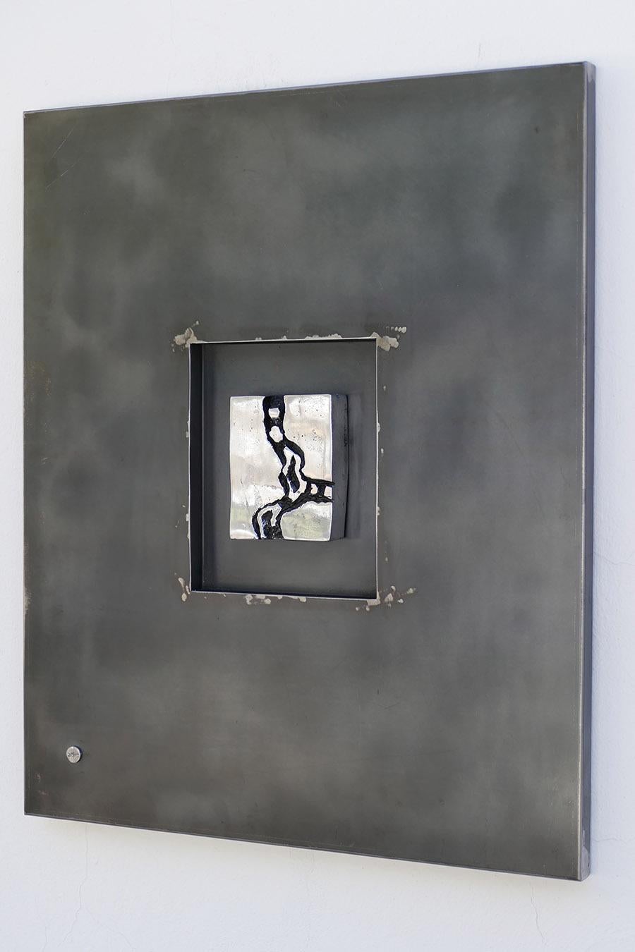 Metallic-Wandgemälde „Dunkelstream“  Abstrakte Wandskulptur Moderne industrielle Industrie-Skulptur 