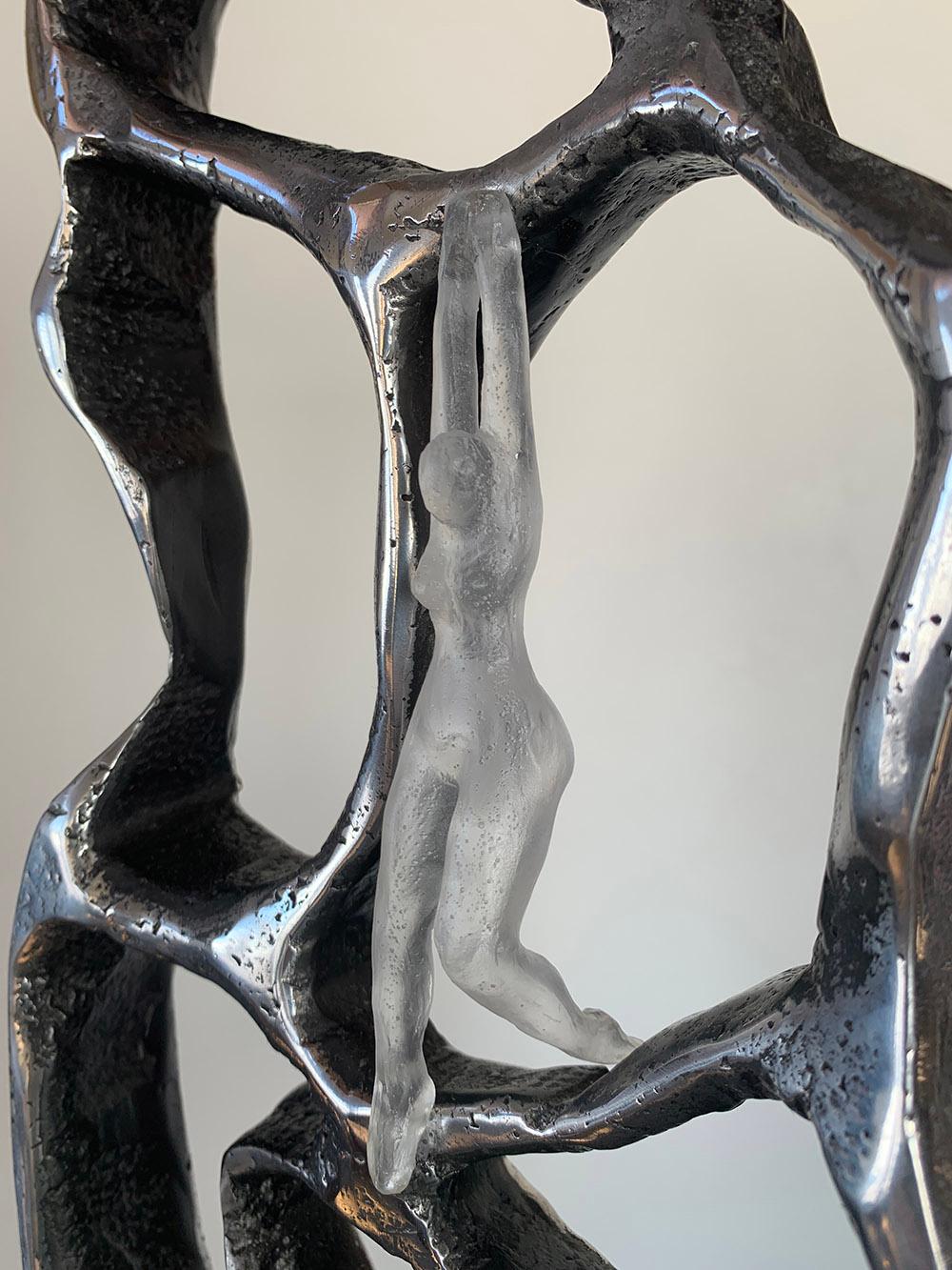 Sculpture abstraite « Isolation sociale » en verre, bois et acier en vente 6