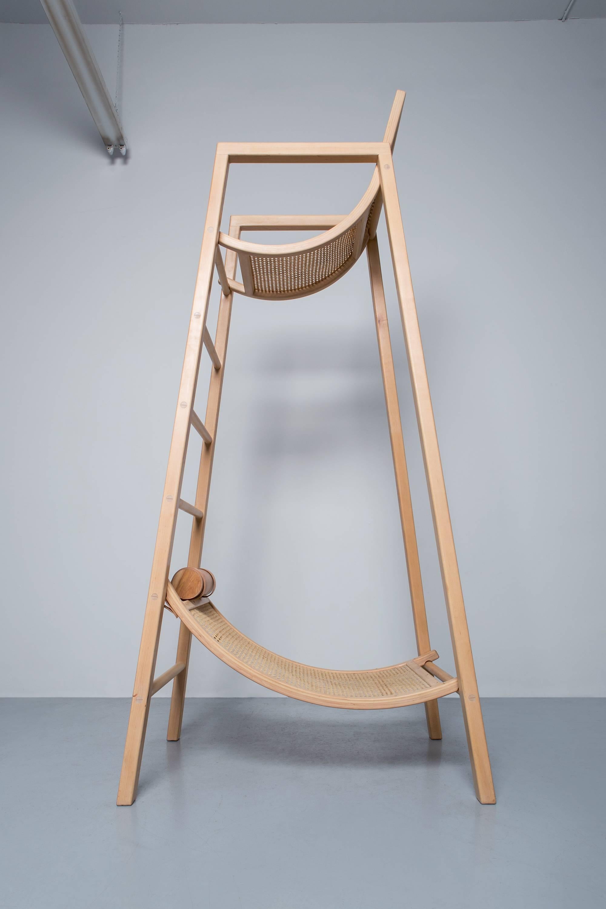 David Mazel Tov LifeGuard Stuhl, handgefertigter Ahornholz-Sessel mit Coastal Inspiration-Sitzmöbeln (Geflecht) im Angebot