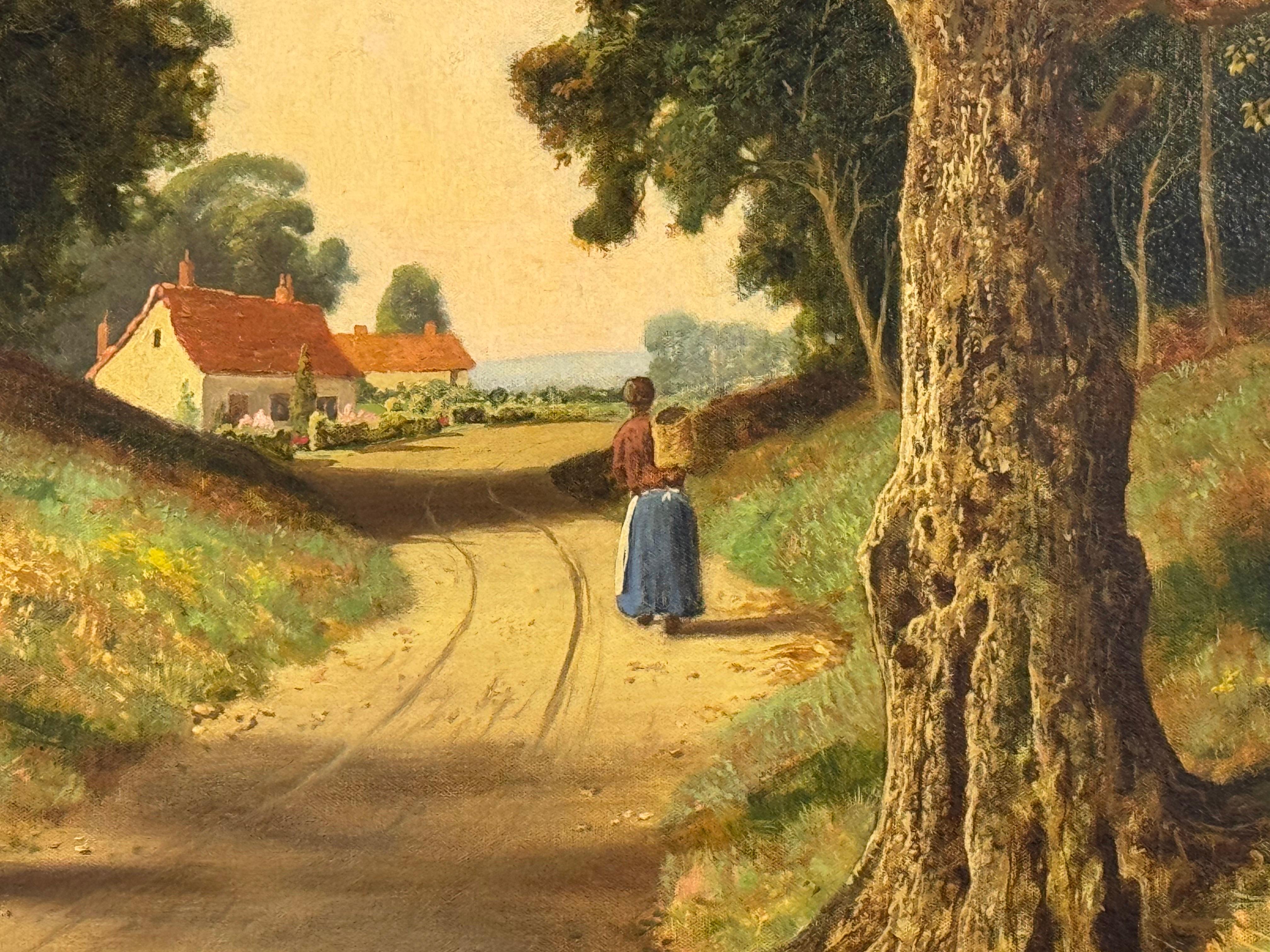 Donna nel Wood che cammina tra gli alberi verso un cottage nella campagna inglese in vendita 1
