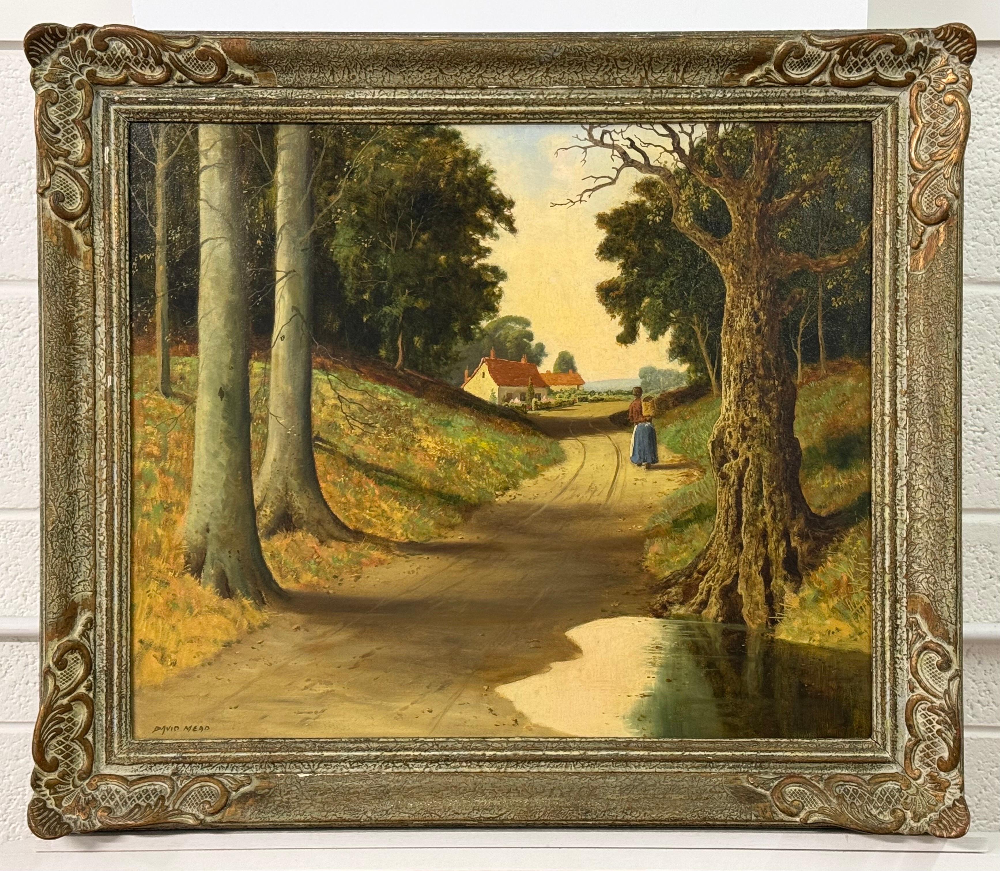 Donna nel Wood che cammina tra gli alberi verso un cottage nella campagna inglese in vendita 2