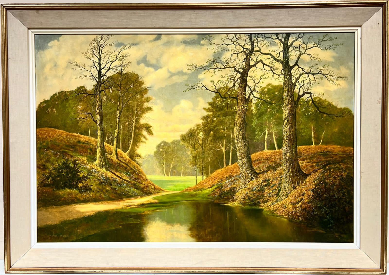 Très grande peinture à l'huile britannique, cuivre, paysage de forêt d'automne et d'étang - Painting de David Mead