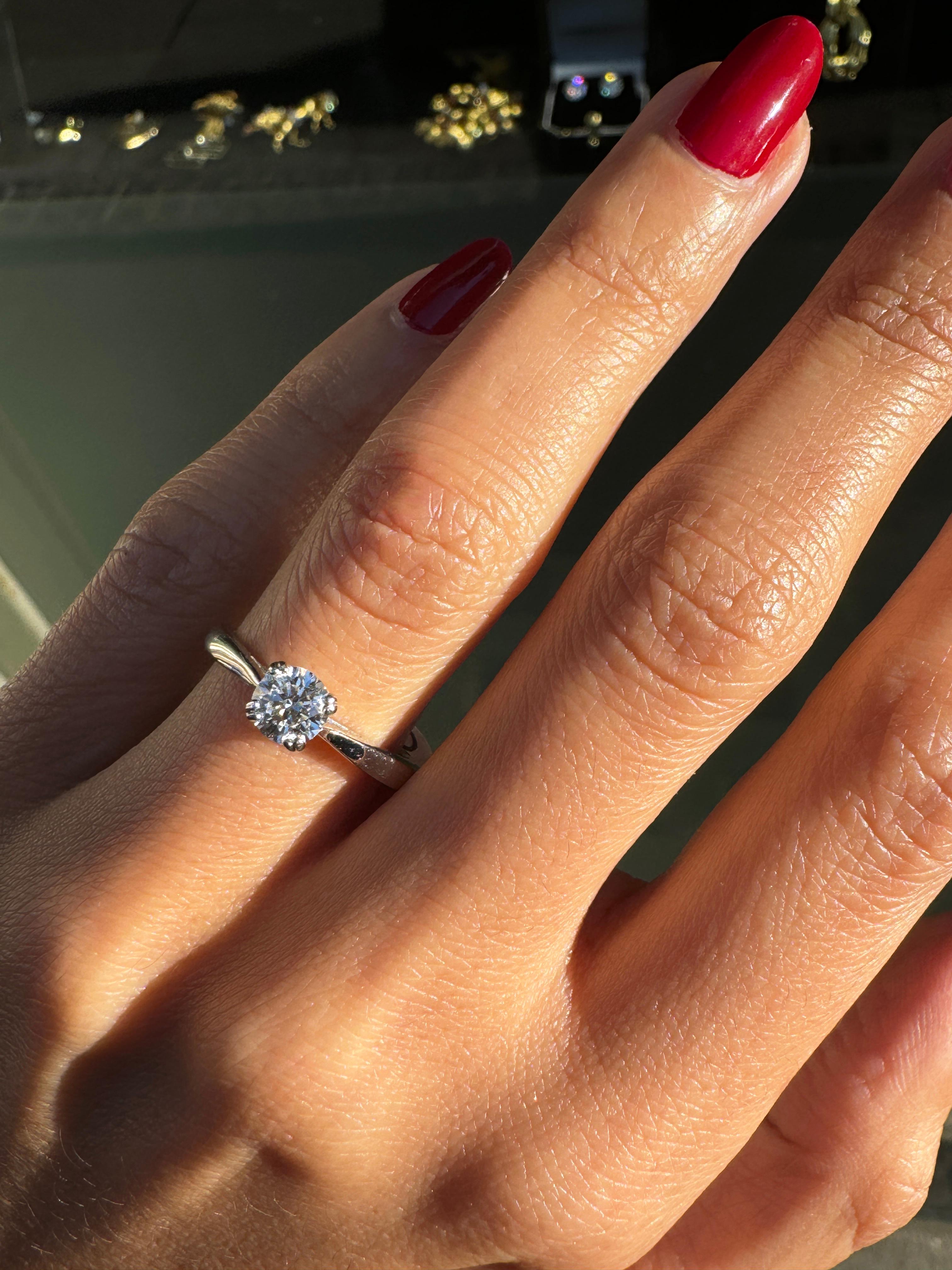 Women's David Morris 0.57ct F VS1 Diamond Platinum Solitaire Engagement Ring For Sale