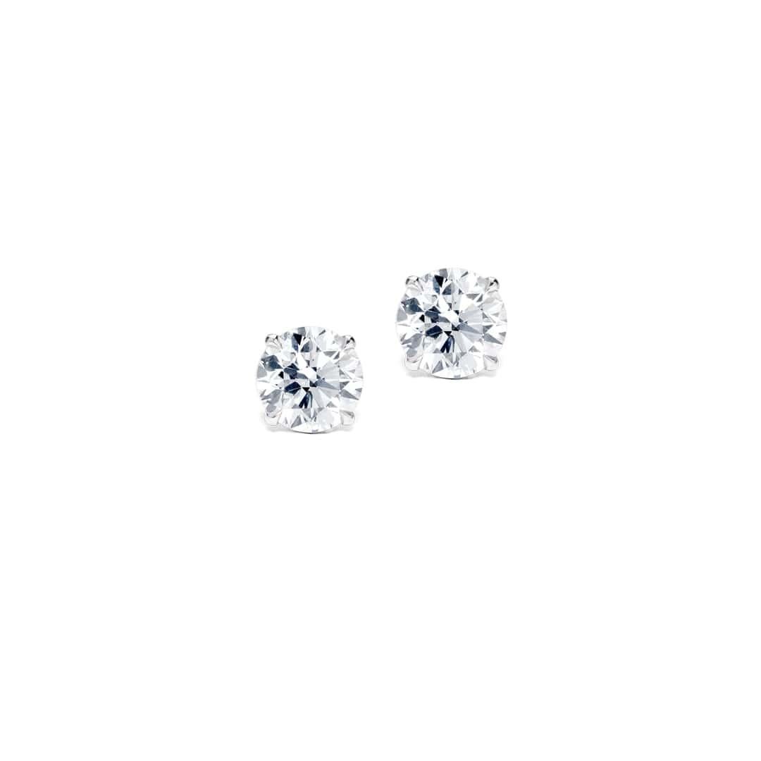 18 Ct White Gold 0.50 Ct Round Brilliant Diamond Stud Earrings In New Condition For Sale In London, GB